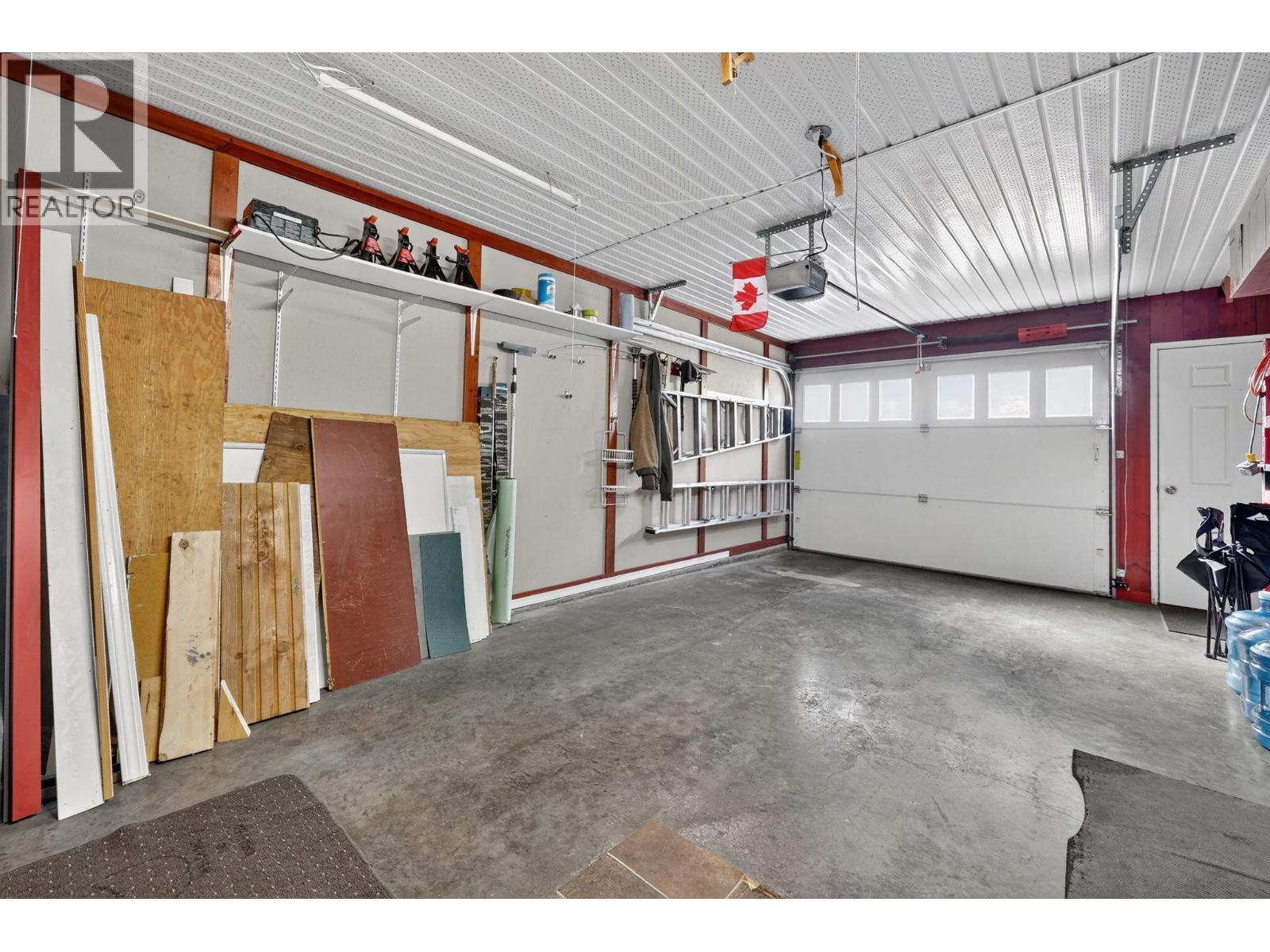 KELOWNA, British Columbia, V1X 7T6, CA, 4 Bedrooms Bedrooms, ,2 BathroomsBathrooms,Residential,For Sale,1918347