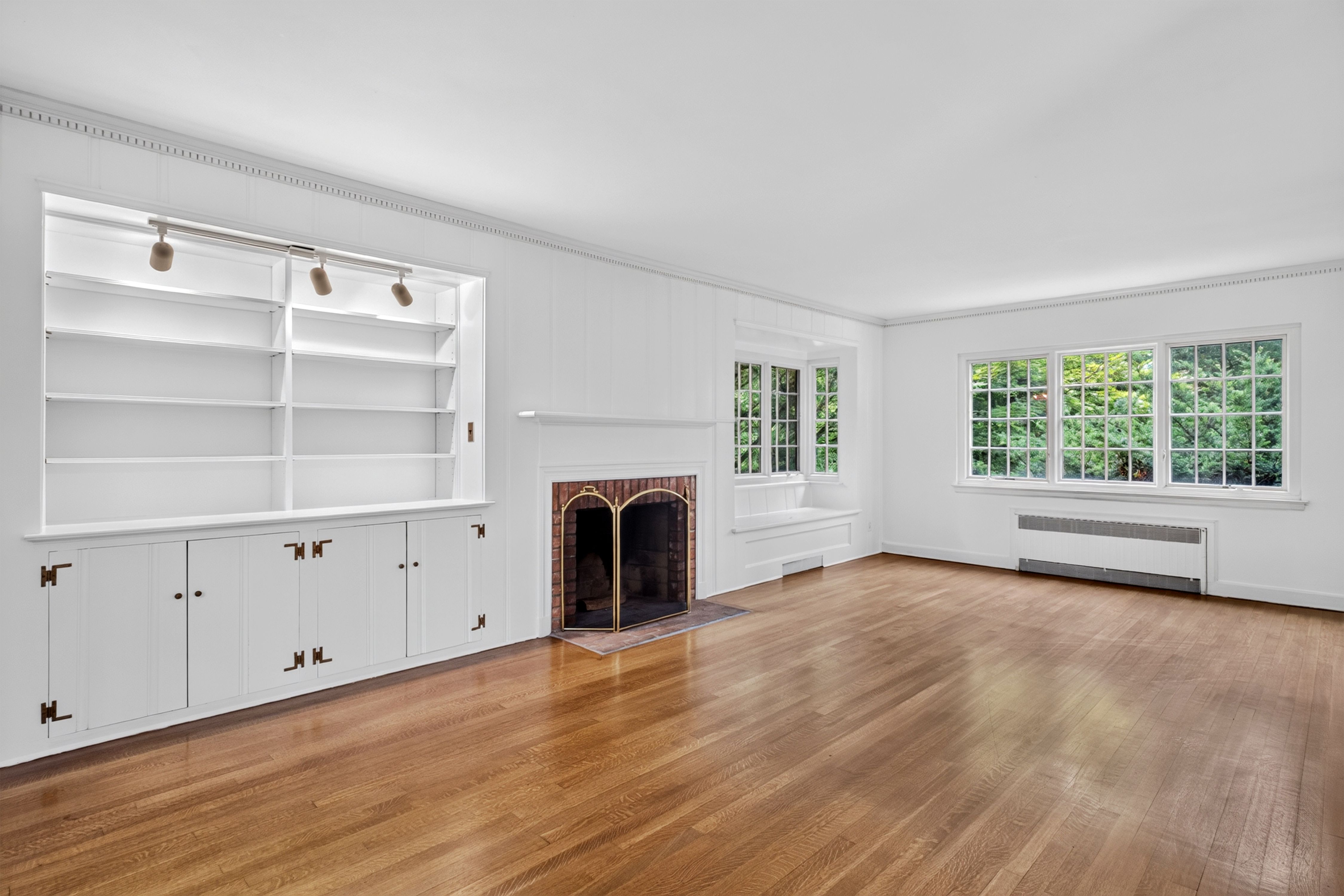  10 Ridge Drive, Port Washington, NY 11050 - 物件實景
