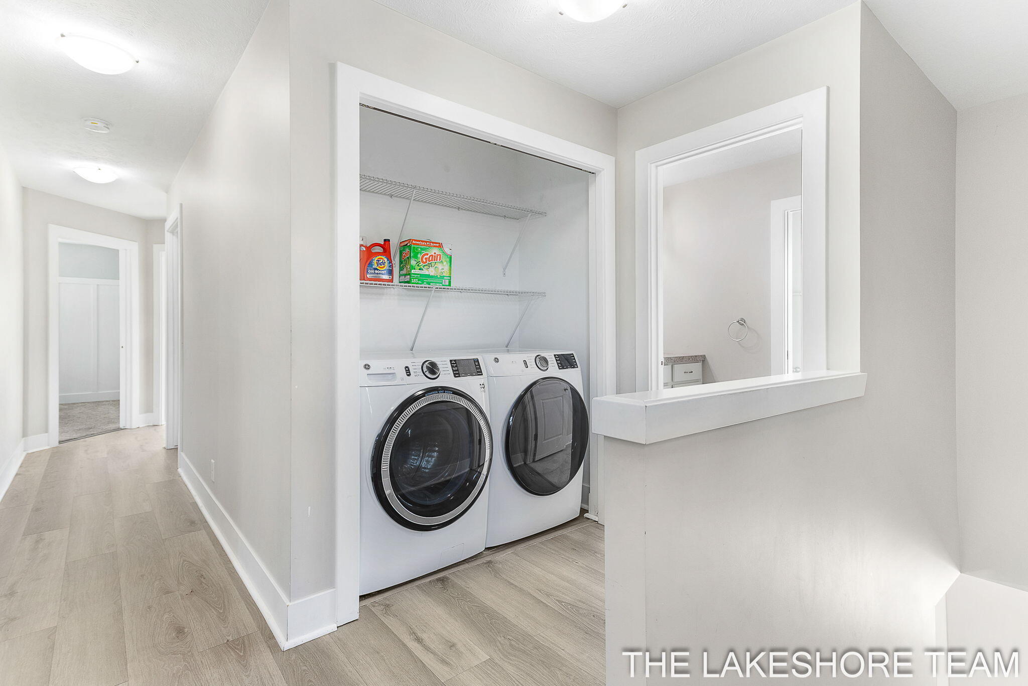 Holland, Michigan, 49424, United States, 5 Bedrooms Bedrooms, ,4 BathroomsBathrooms,Residential,For Sale,1973082