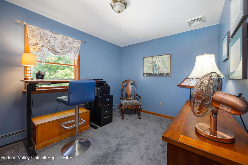 Saugerties, New York, 12477, United States, 3 Bedrooms Bedrooms, ,3 BathroomsBathrooms,Residential,For Sale,1974186