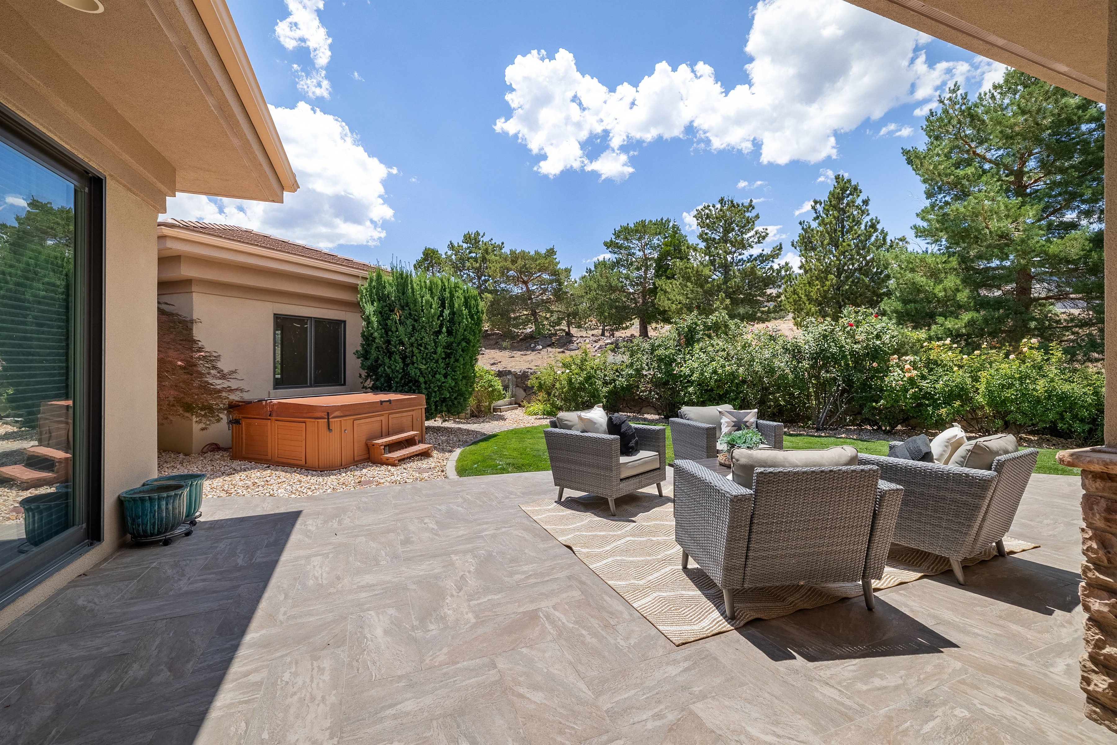  Stunning Custom Home with Breathtaking Views in Reno - 物件實景