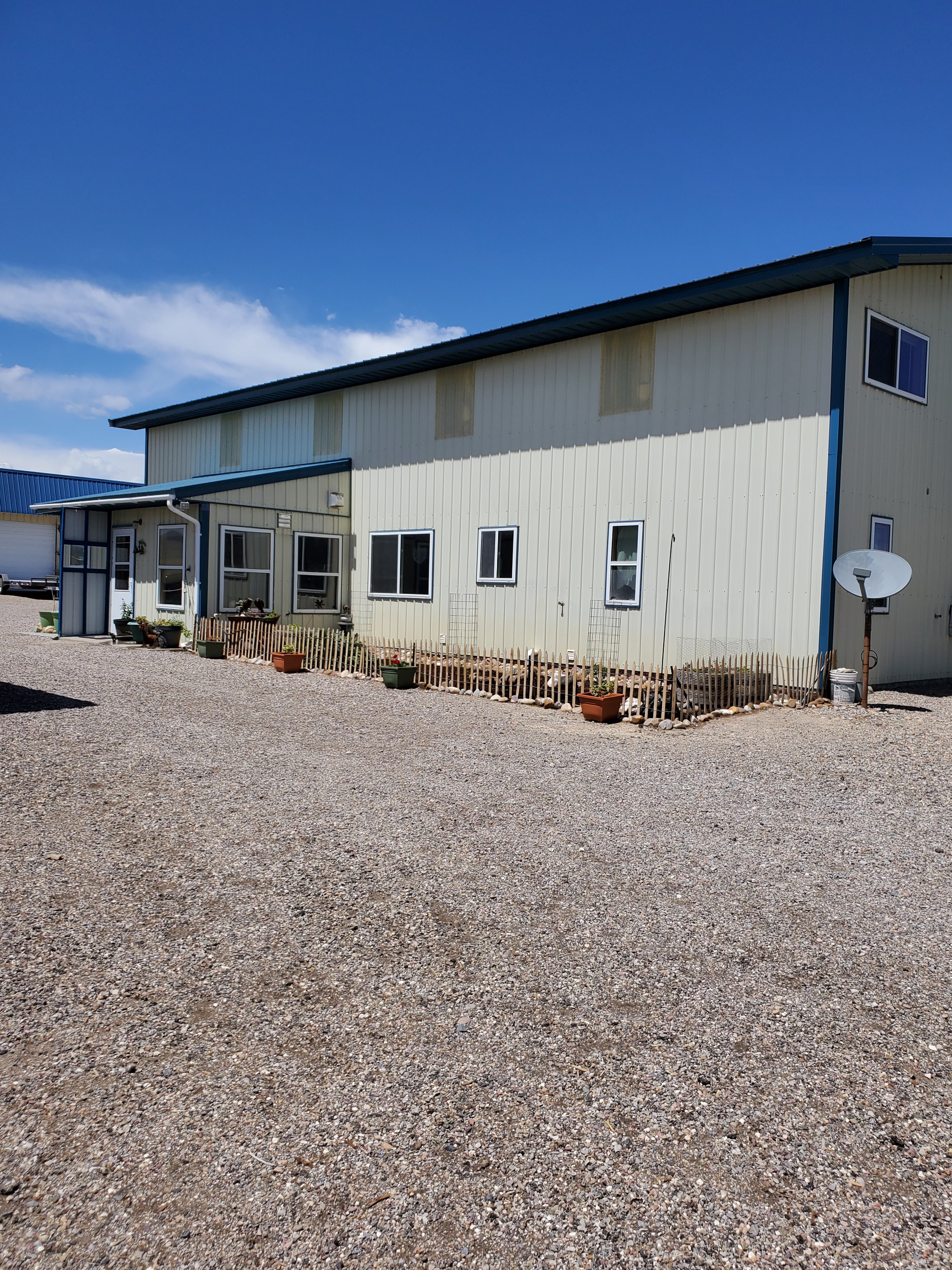 Dillon, Montana, 59725, United States, 3 Bedrooms Bedrooms, ,2 BathroomsBathrooms,Residential,For Sale,1944810