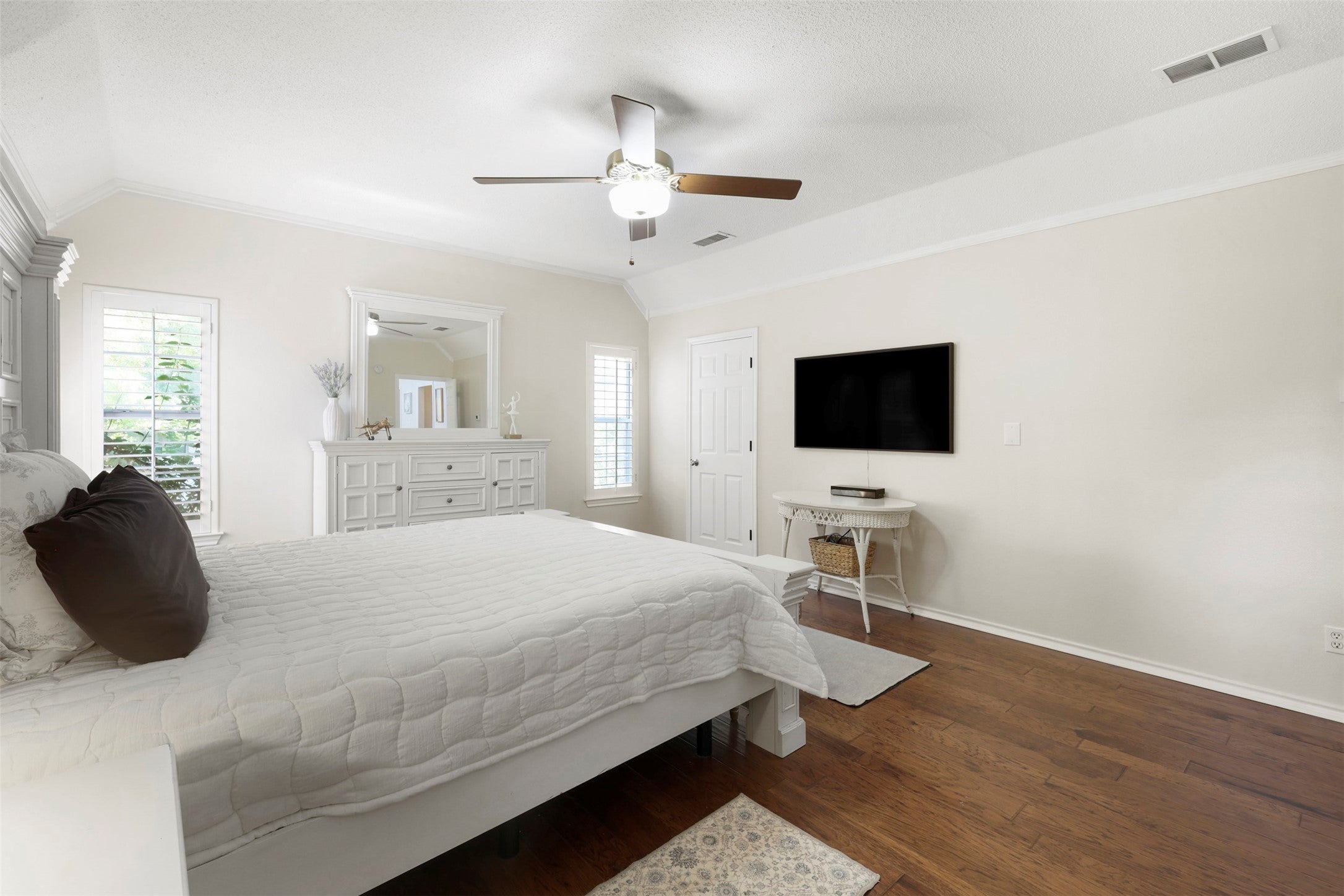 Sulphur Springs, Texas, 75482, United States, 3 Bedrooms Bedrooms, ,3 BathroomsBathrooms,Residential,For Sale,1907835
