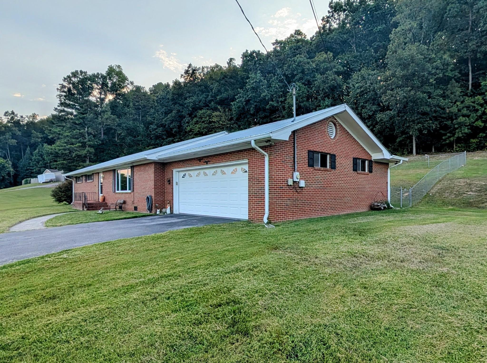 Blue Springs Rd, Cleveland, TN 37311