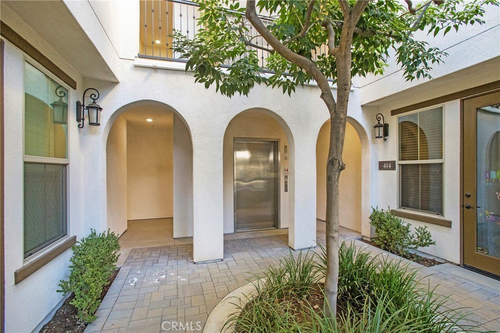 Brea, California, 92823, United States, 2 Bedrooms Bedrooms, ,2 BathroomsBathrooms,Residential,For Sale,1939924