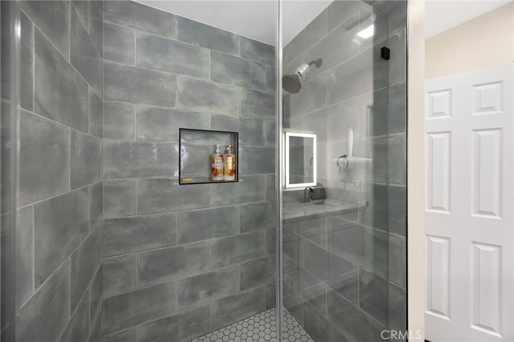 Wrightwood, California, 92397, United States, 5 Bedrooms Bedrooms, ,3 BathroomsBathrooms,Residential,For Sale,1975800