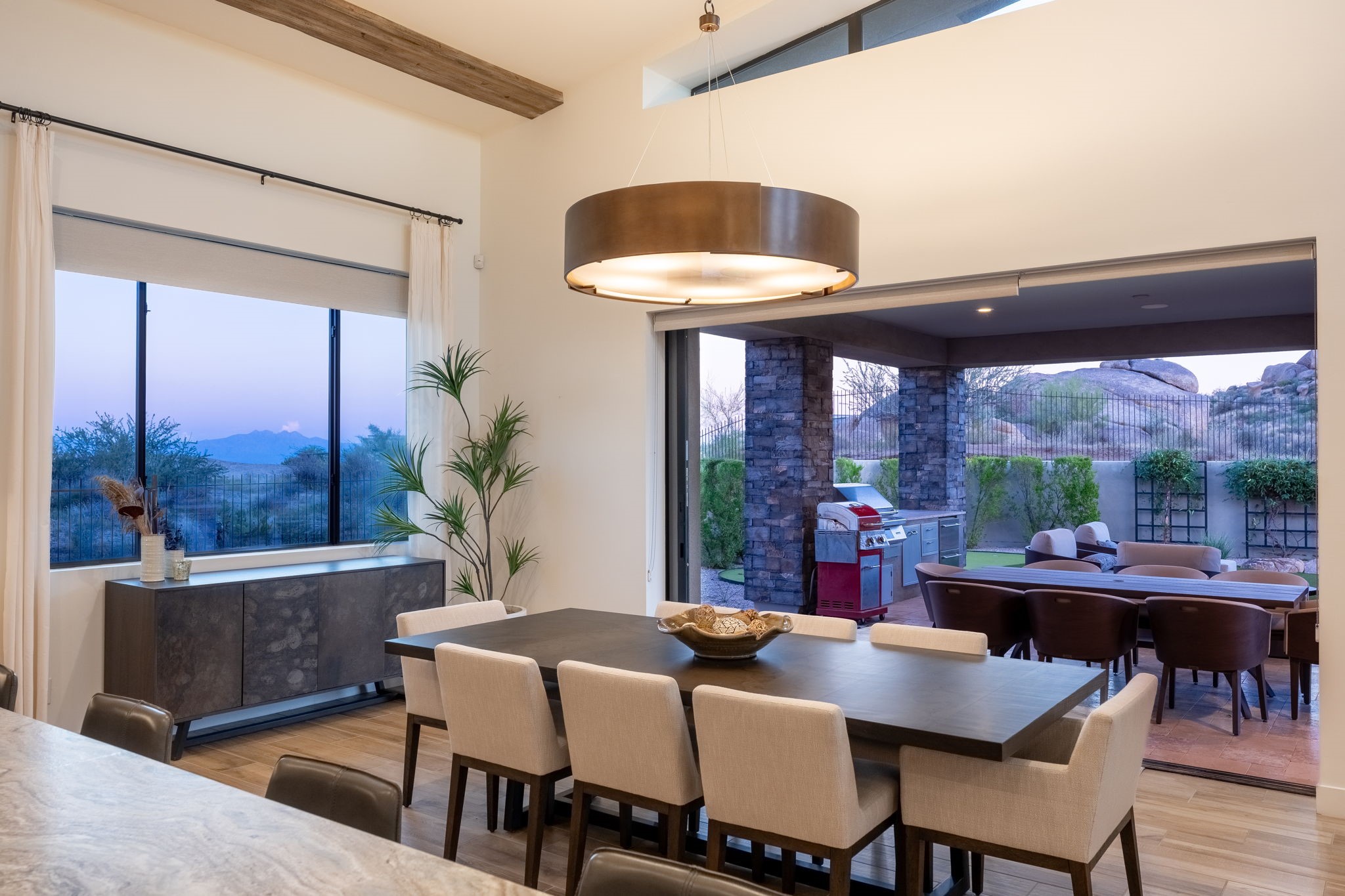  12423 E Desert Vista Dr  Scottsdale, AZ - 物件實景