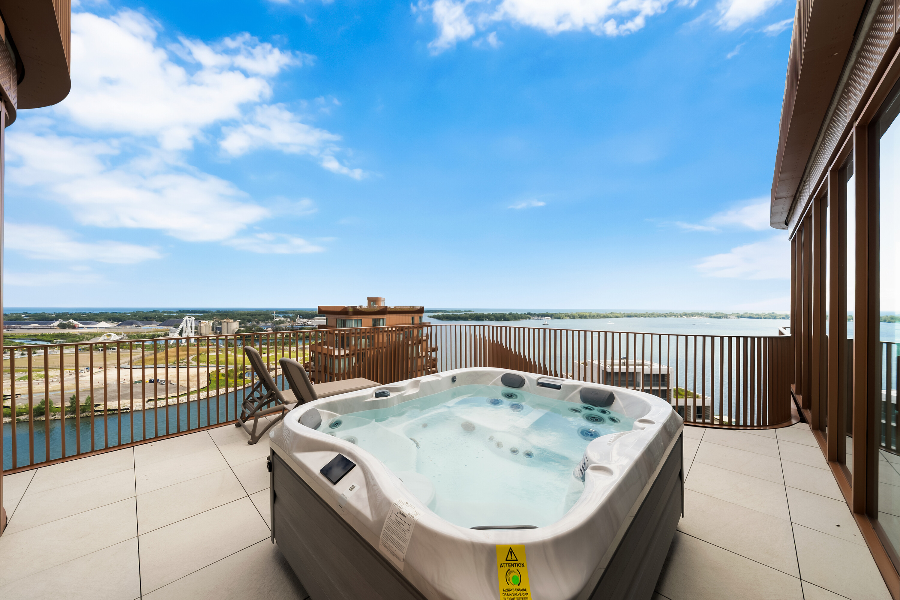  Luxury Penthouse - 物件實景