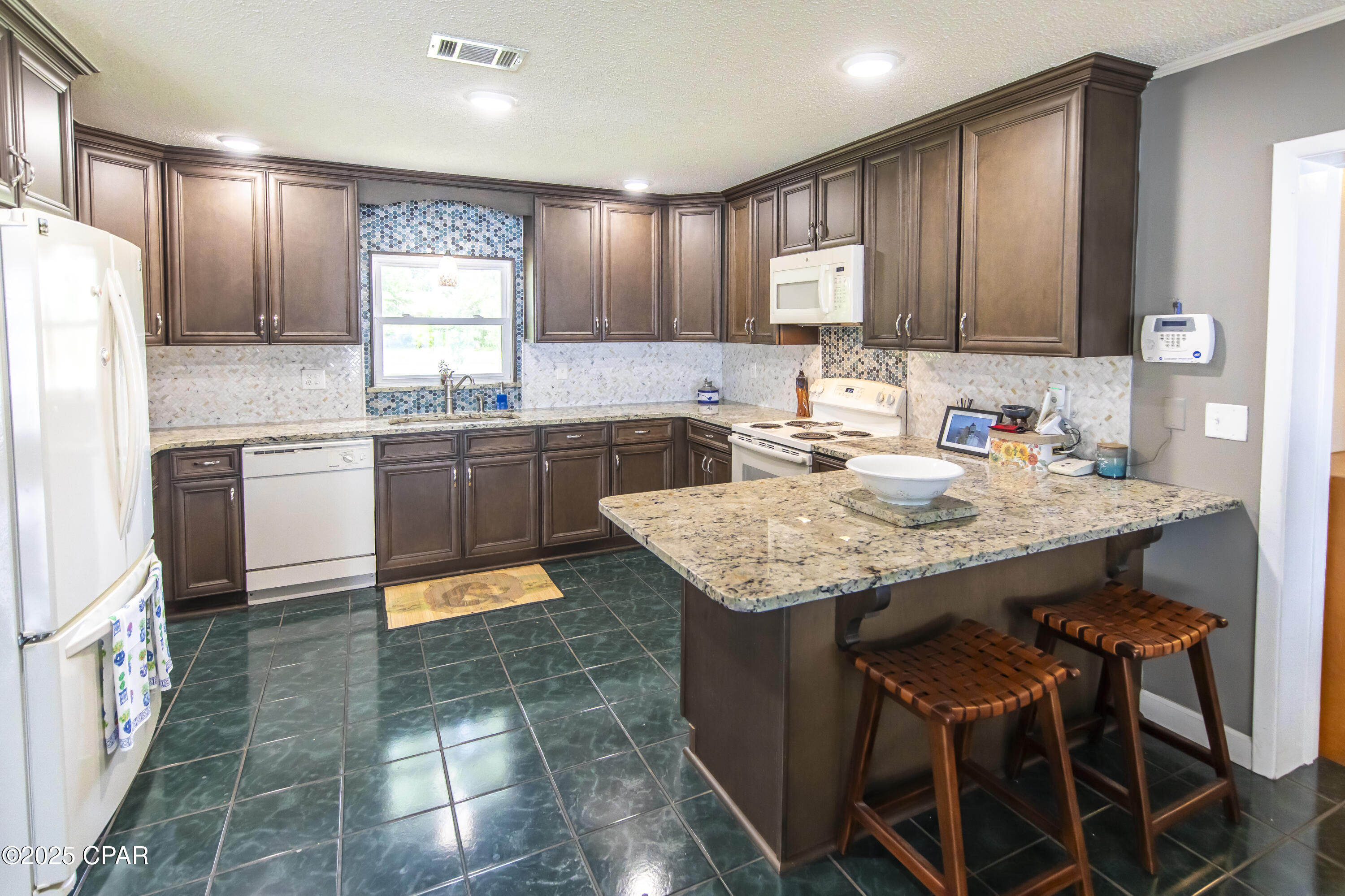 Lynn Haven, Florida, 32444, United States, 3 Bedrooms Bedrooms, ,3 BathroomsBathrooms,Residential,For Sale,1828265