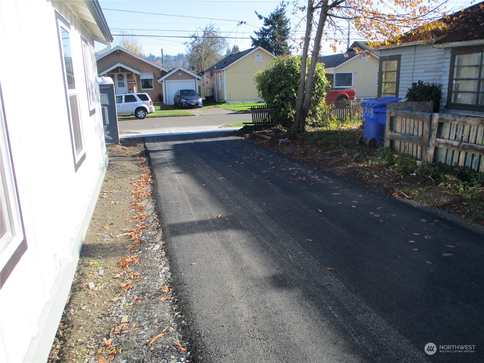 Kelso, Washington, 98626, United States, ,Residential,For Sale,1977091