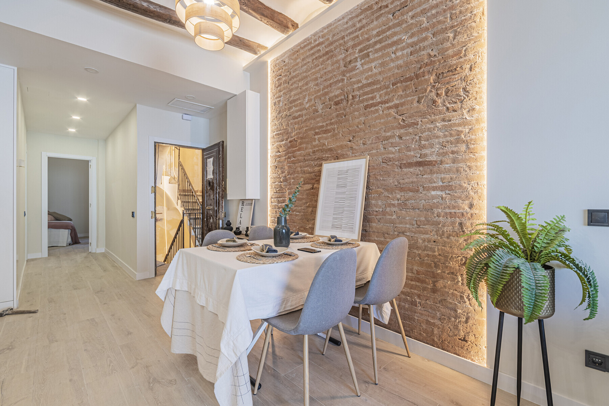  Apartment in a fully renovated building with a terrace in Marià Aguiló - 物件實景