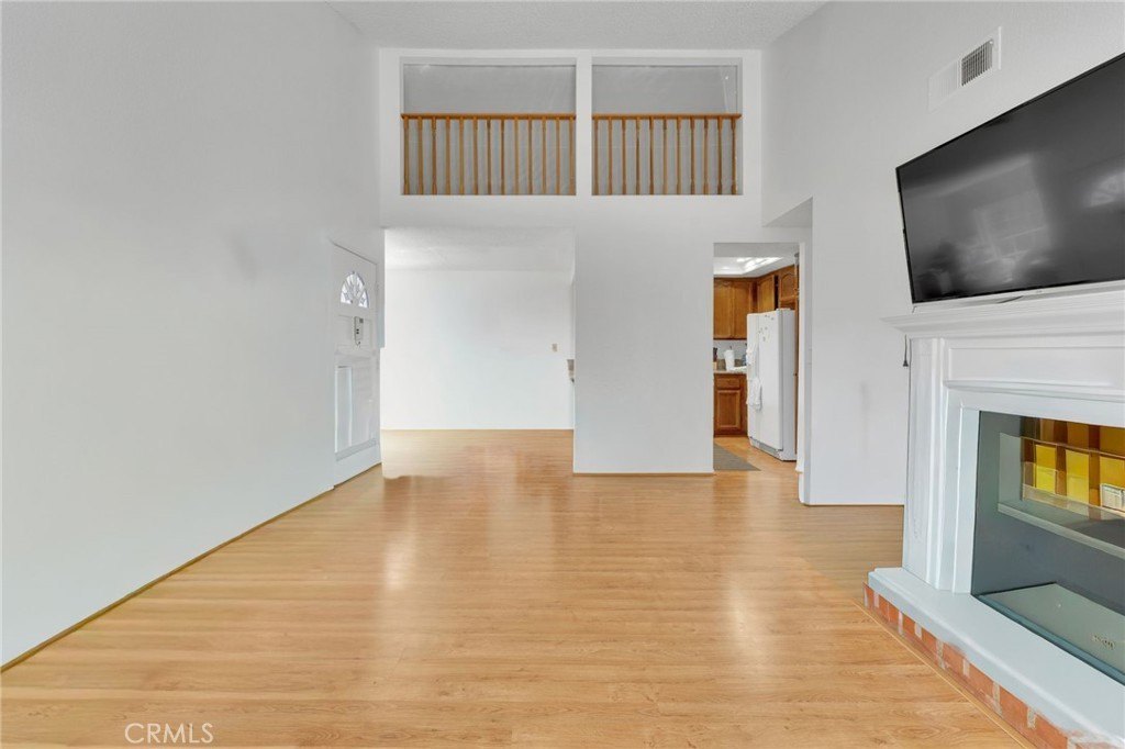 San Pedro, California, 90732, United States, 2 Bedrooms Bedrooms, ,2 BathroomsBathrooms,Residential,For Sale,1979917