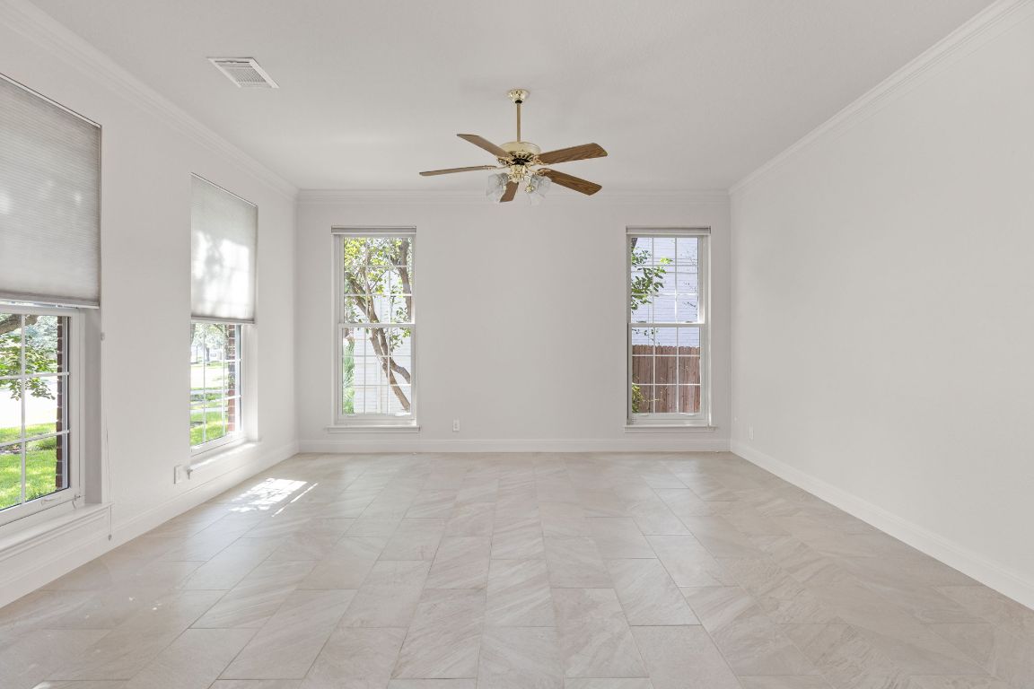 Austin, Texas, 78739, United States, 5 Bedrooms Bedrooms, ,4 BathroomsBathrooms,Residential,For Sale,1947993