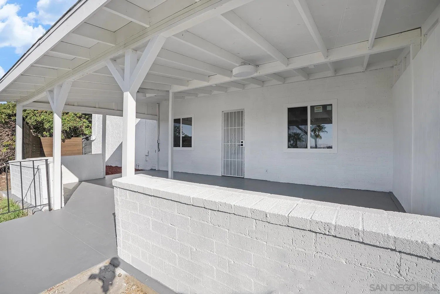 San Diego, California, 92114, United States, 3 Bedrooms Bedrooms, ,2 BathroomsBathrooms,Residential,For Sale,1991902