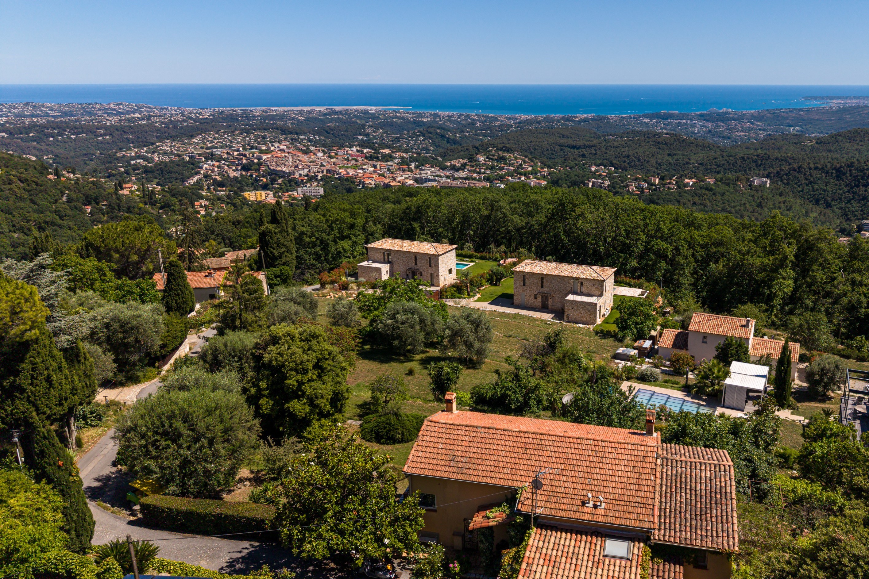  Sea view property with development potential in Vence - 物件實景