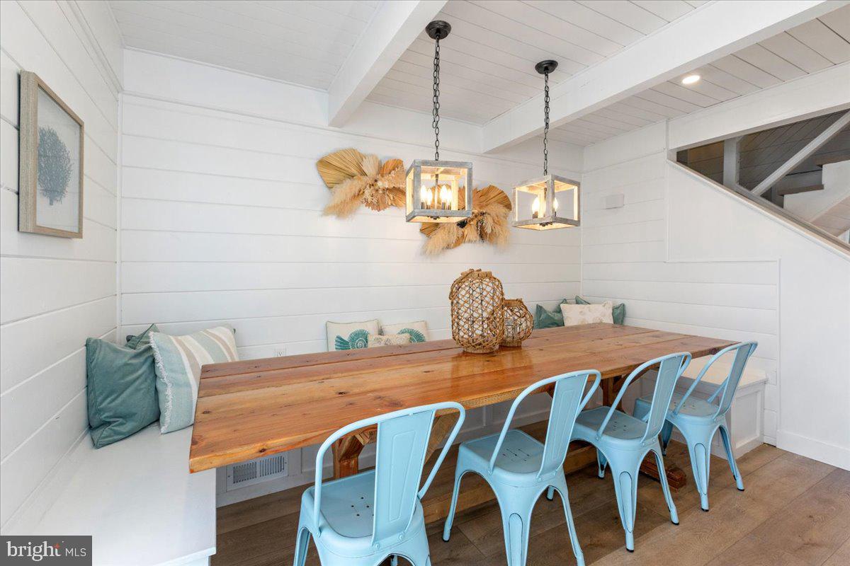 Ocean City, Maryland, 21842, United States, 4 Bedrooms Bedrooms, ,4 BathroomsBathrooms,Residential,For Sale,1989462