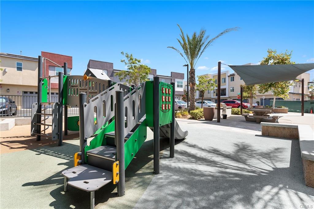 Rancho Cucamonga, California, 91730, United States, 3 Bedrooms Bedrooms, ,3 BathroomsBathrooms,Residential,For Sale,1984358