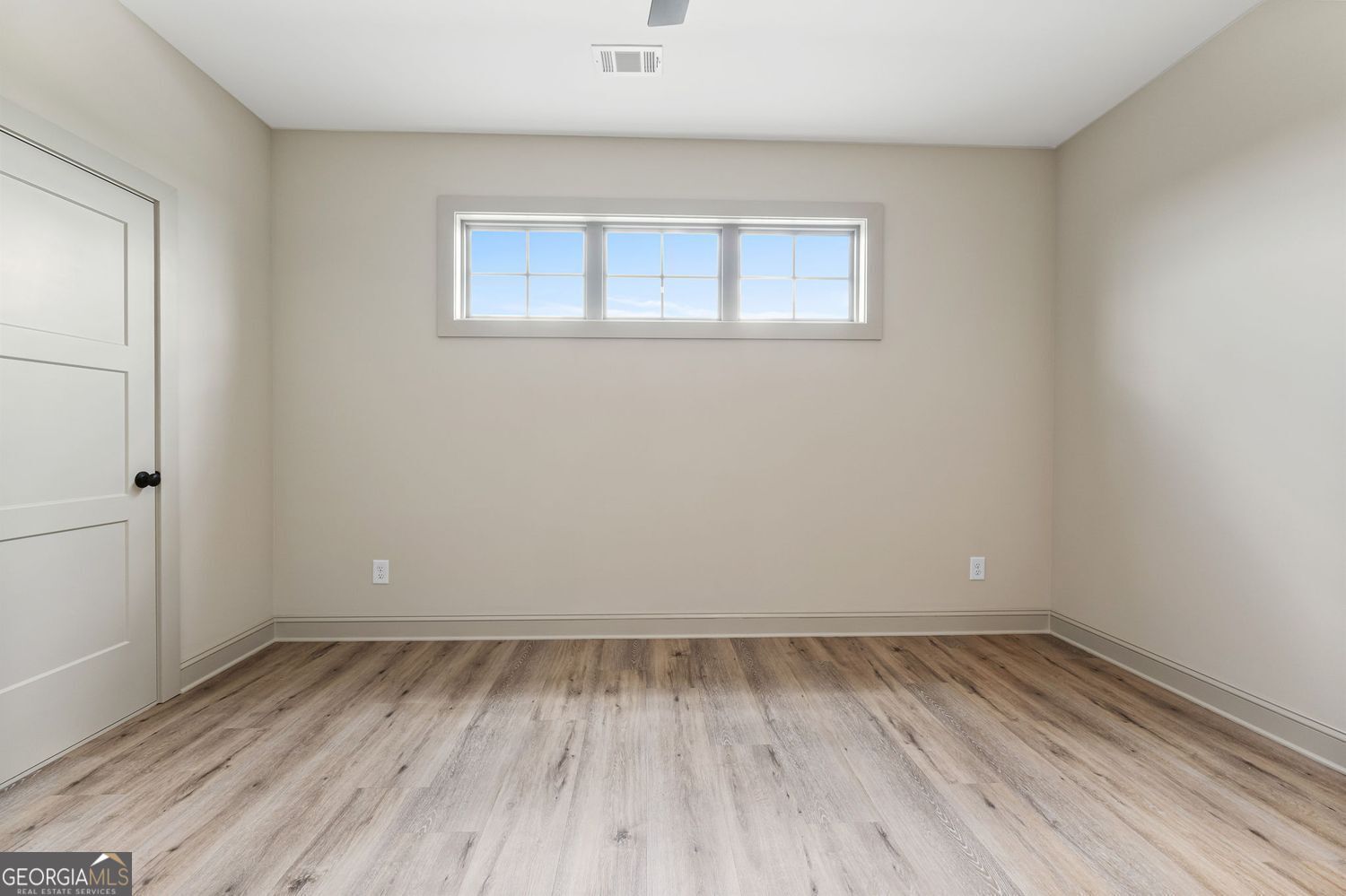 Barnesville, Georgia, 30204, United States, 4 Bedrooms Bedrooms, ,4 BathroomsBathrooms,Residential,For Sale,1859090