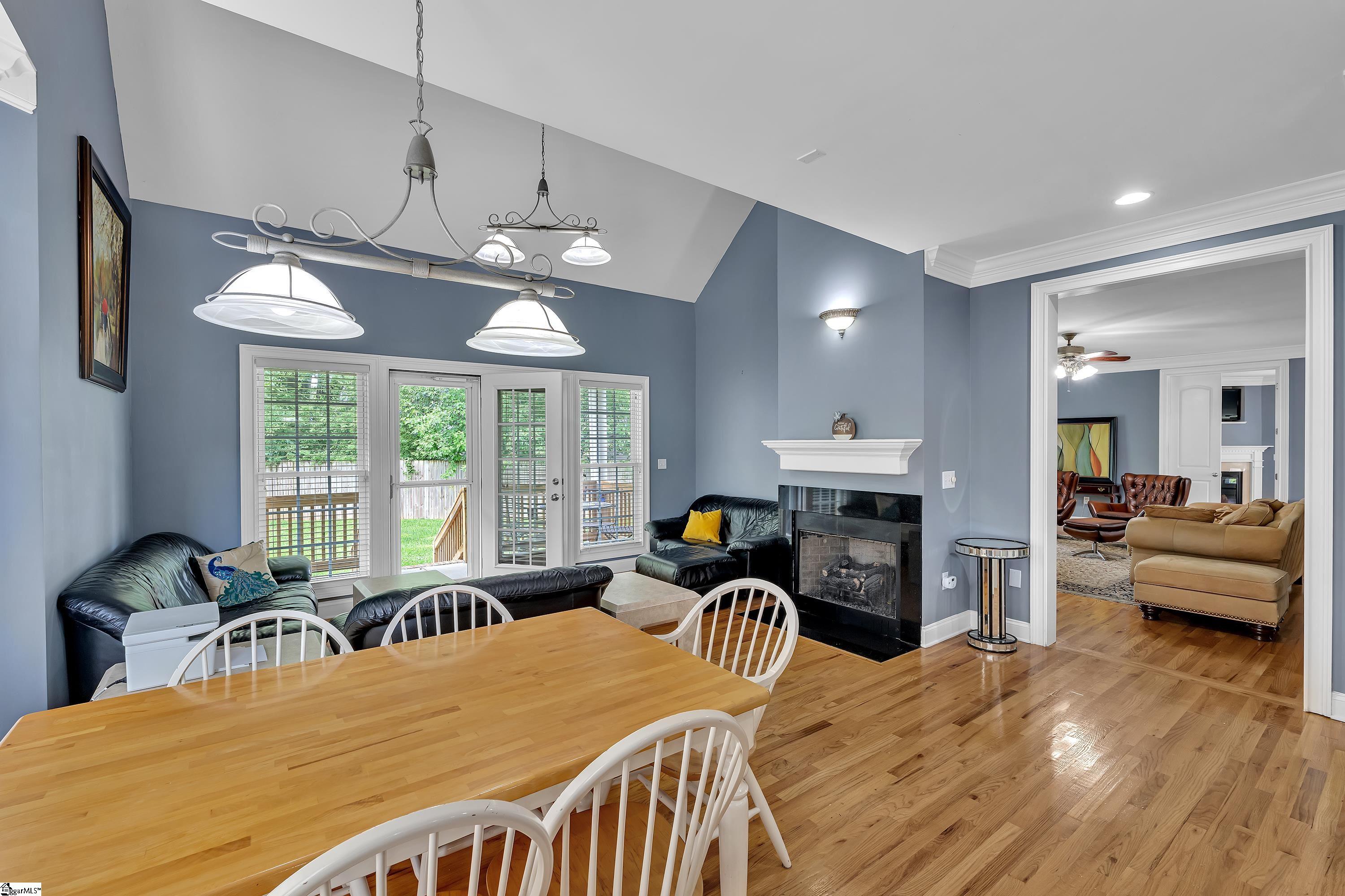 Greenville, South Carolina, 29615, United States, 4 Bedrooms Bedrooms, ,3 BathroomsBathrooms,Residential,For Sale,1918142