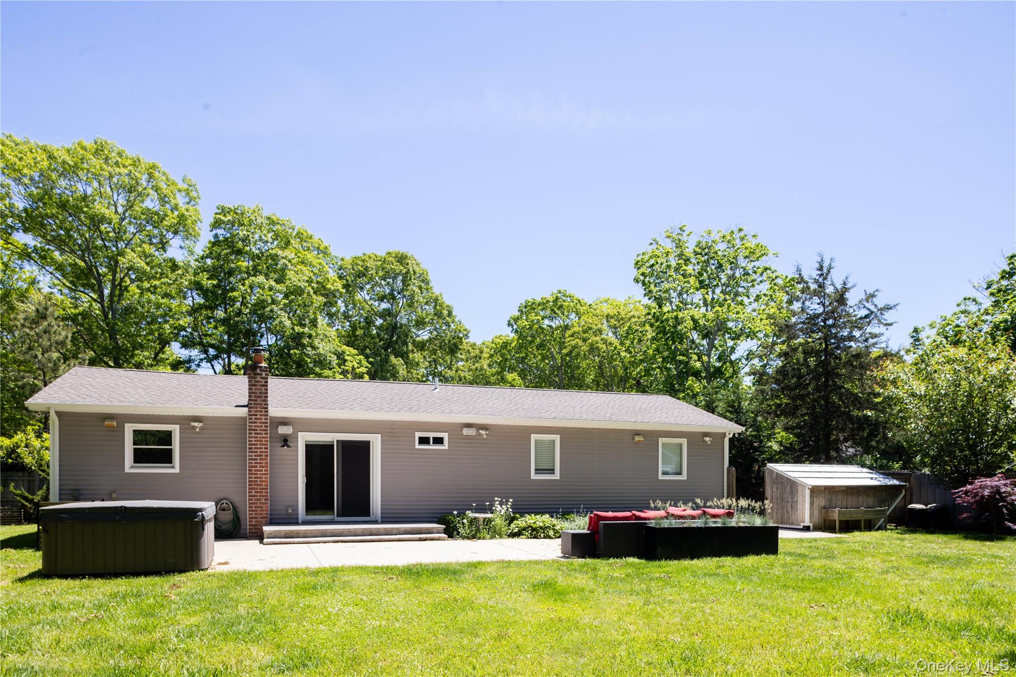  29 Matthews Drive, Speonk, NY, 11972 - 物件實景