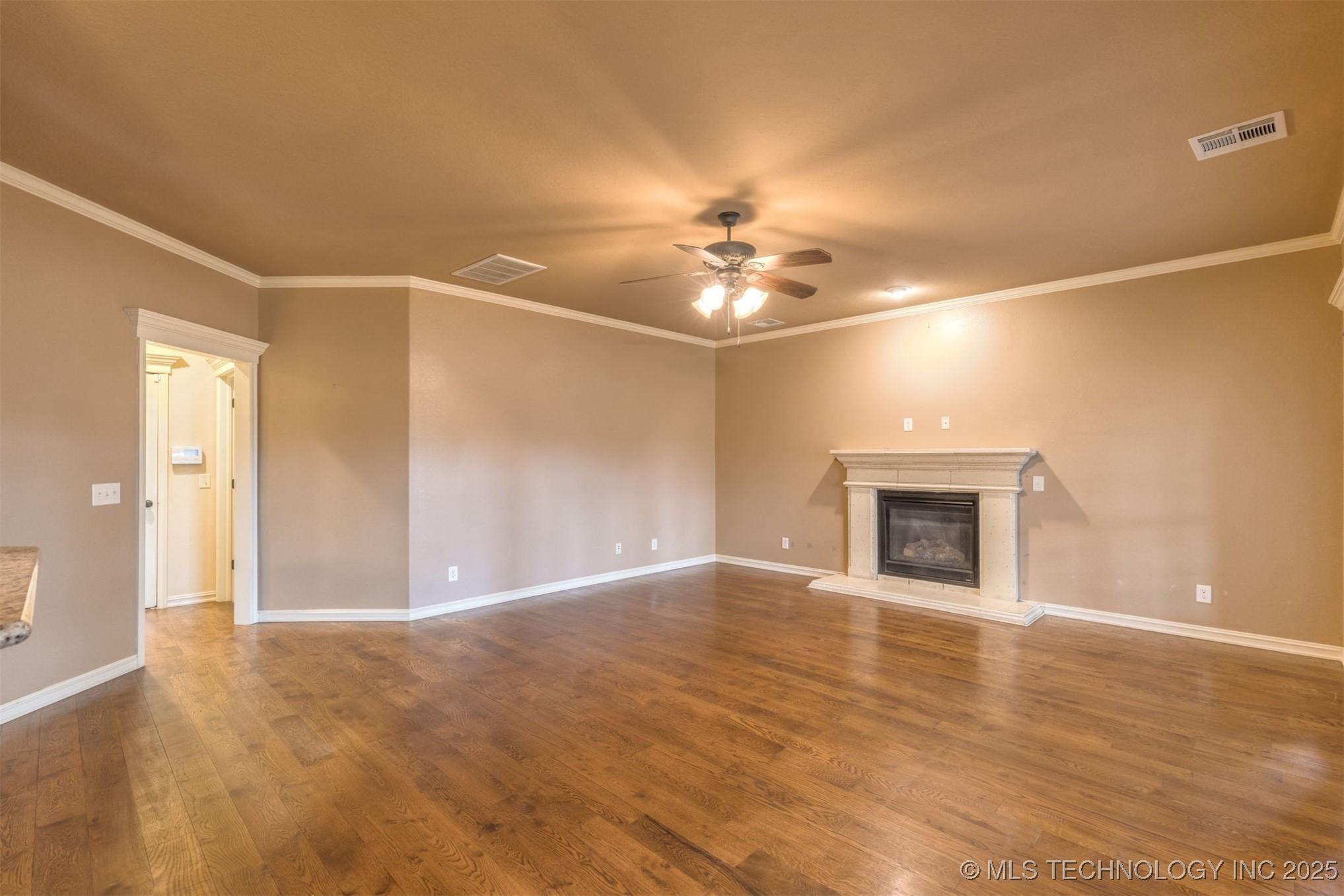 Broken Arrow, Oklahoma, 74014, United States, 4 Bedrooms Bedrooms, ,4 BathroomsBathrooms,Residential,For Sale,1921405
