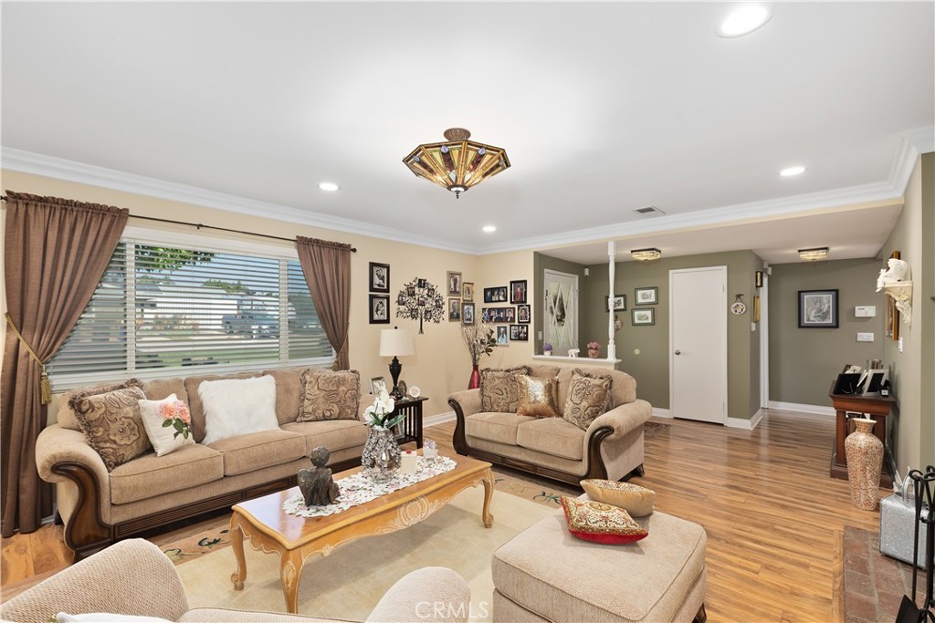 Highland, California, 92346, United States, 3 Bedrooms Bedrooms, ,2 BathroomsBathrooms,Residential,For Sale,1994839