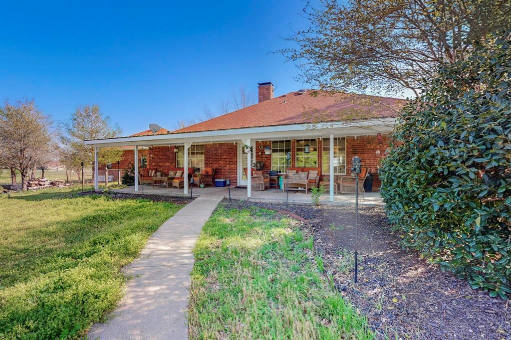 Trenton, Texas, 75490, United States, 4 Bedrooms Bedrooms, ,2 BathroomsBathrooms,Residential,For Sale,1767336