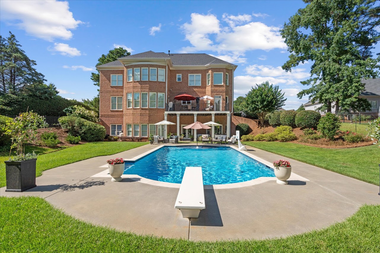 Carrollton, Georgia, 30116, United States, 6 Bedrooms Bedrooms, ,5 BathroomsBathrooms,Residential,For Sale,1893657