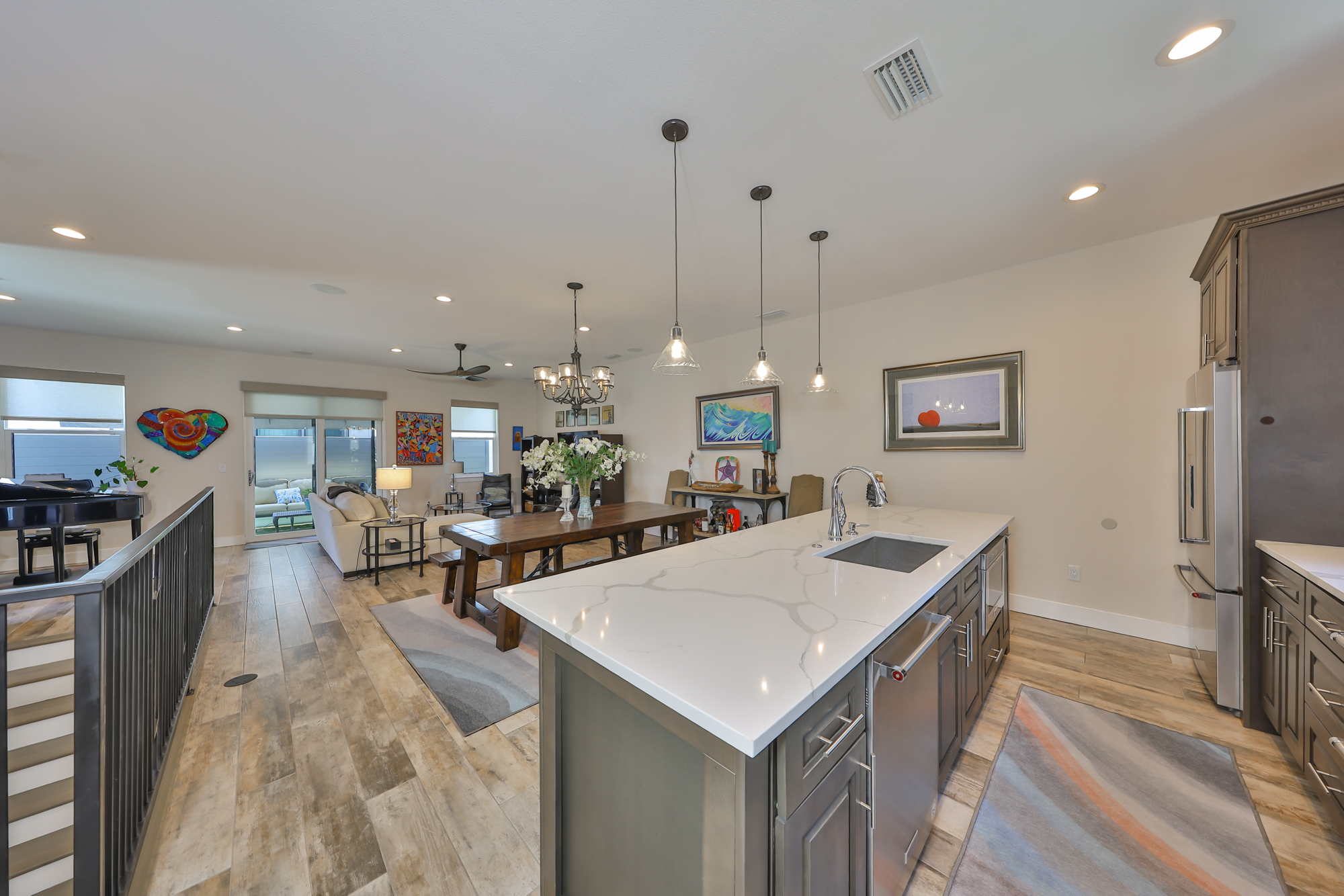Tampa, Florida, 36611, United States, 3 Bedrooms Bedrooms, ,4 BathroomsBathrooms,Residential,For Sale,1931237