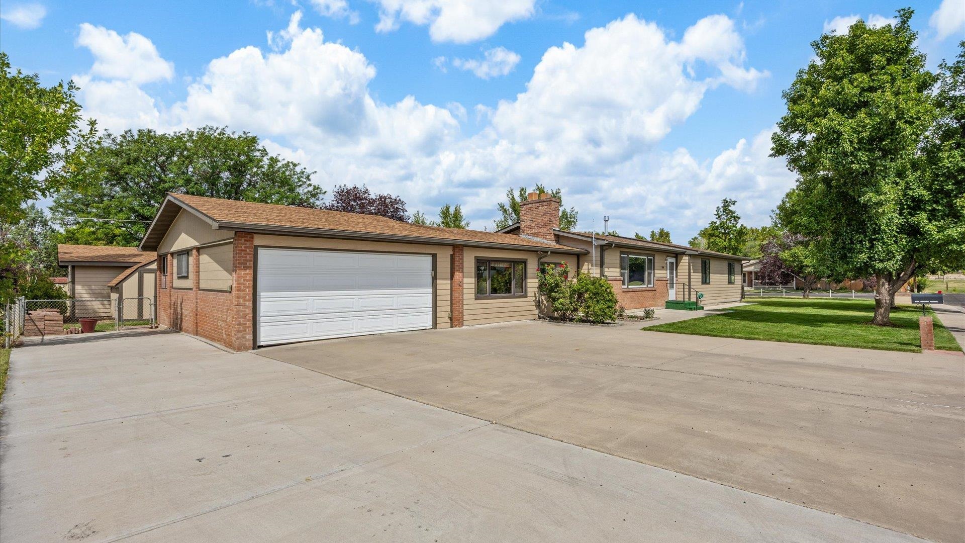 Grand Junction, Colorado, 81505, United States, 3 Bedrooms Bedrooms, ,2 BathroomsBathrooms,Residential,For Sale,1983076