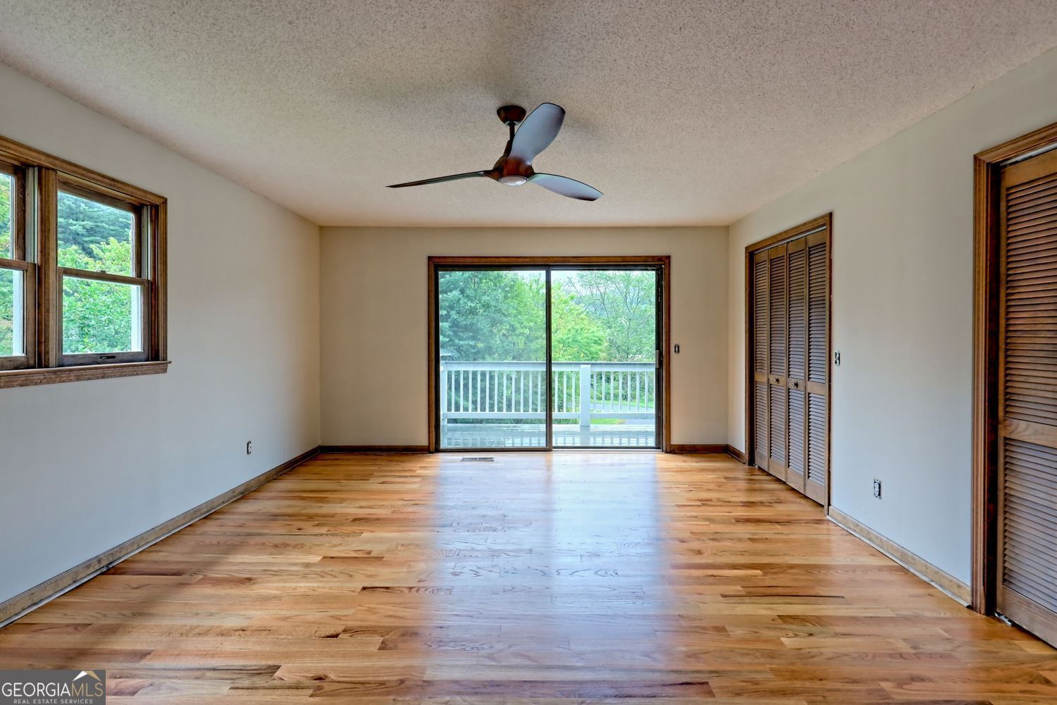 Dillard, Georgia, 30537, United States, 3 Bedrooms Bedrooms, ,2 BathroomsBathrooms,Residential,For Sale,1913990