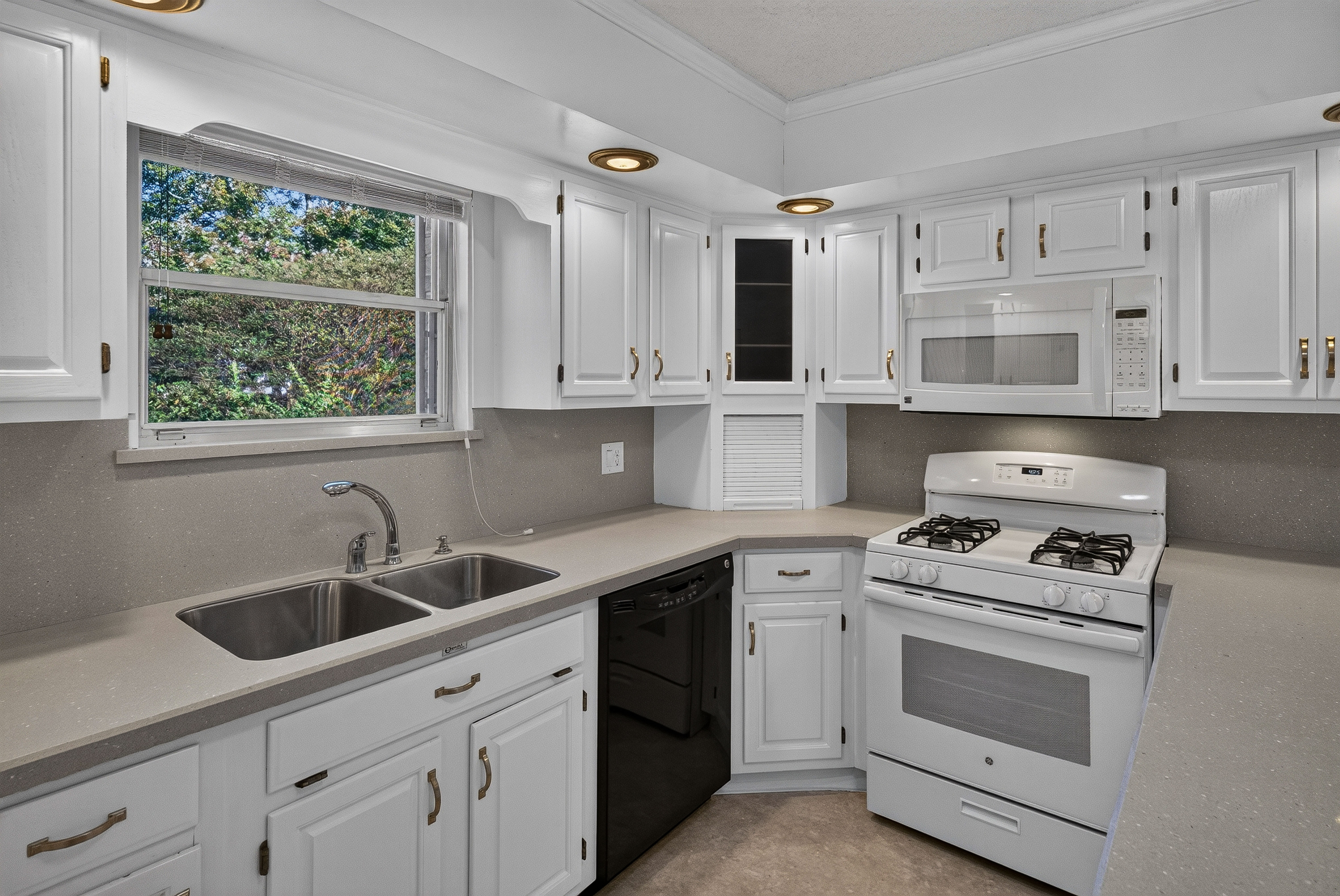  5504 River Point Cove Road, Knoxville, TN 37919 - 物件實景