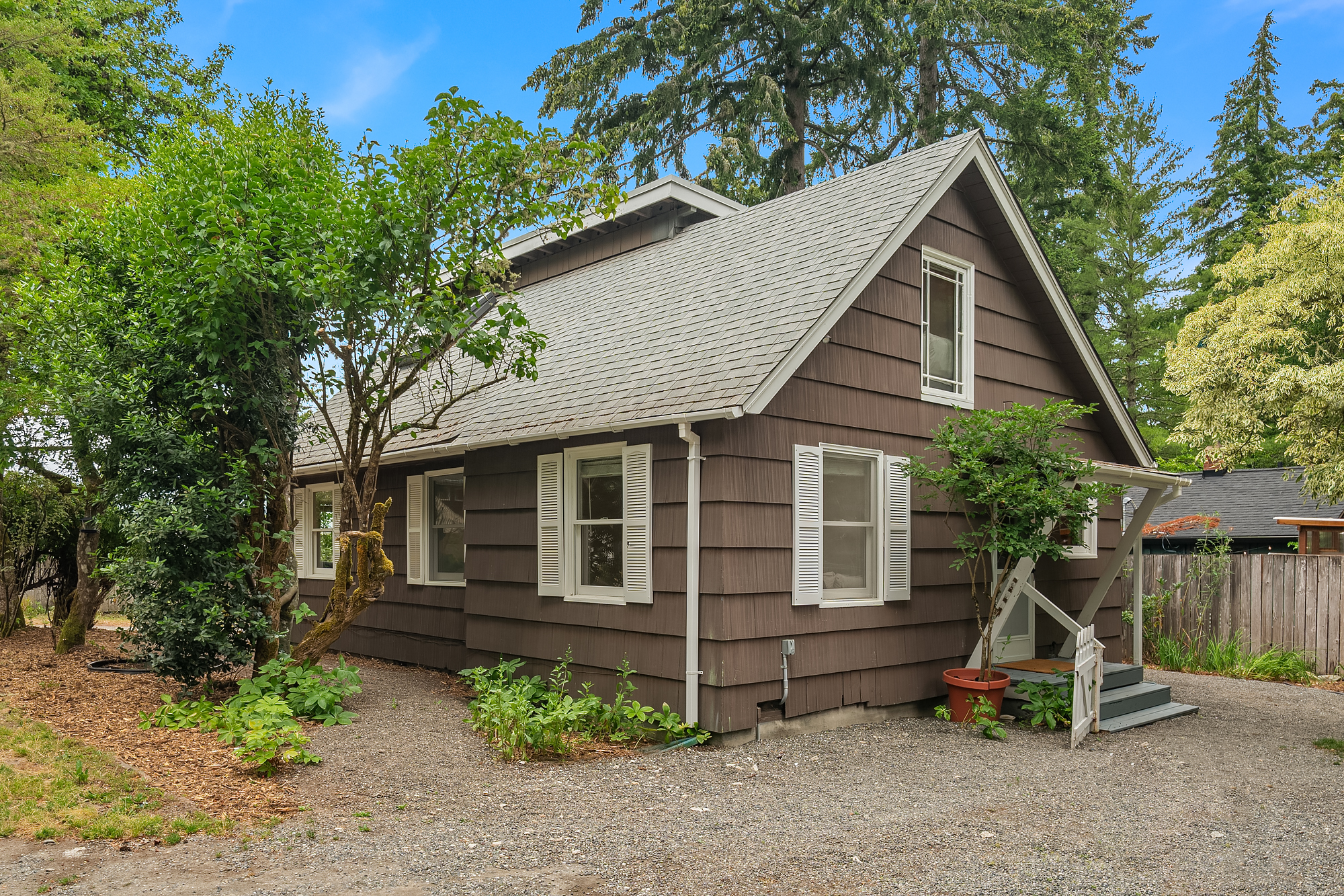Bethel Ln, Vashon, WA 98070