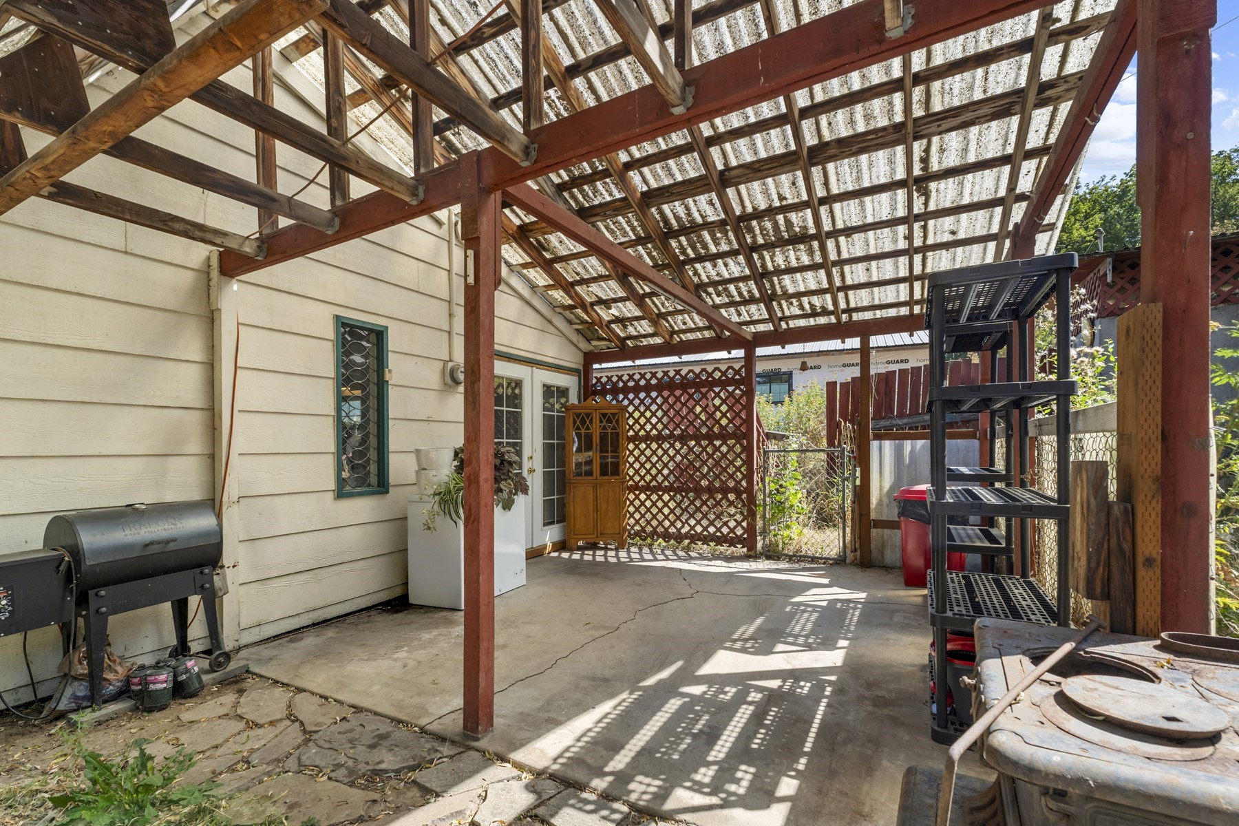  2331 Kootenai Ave - 物件實景