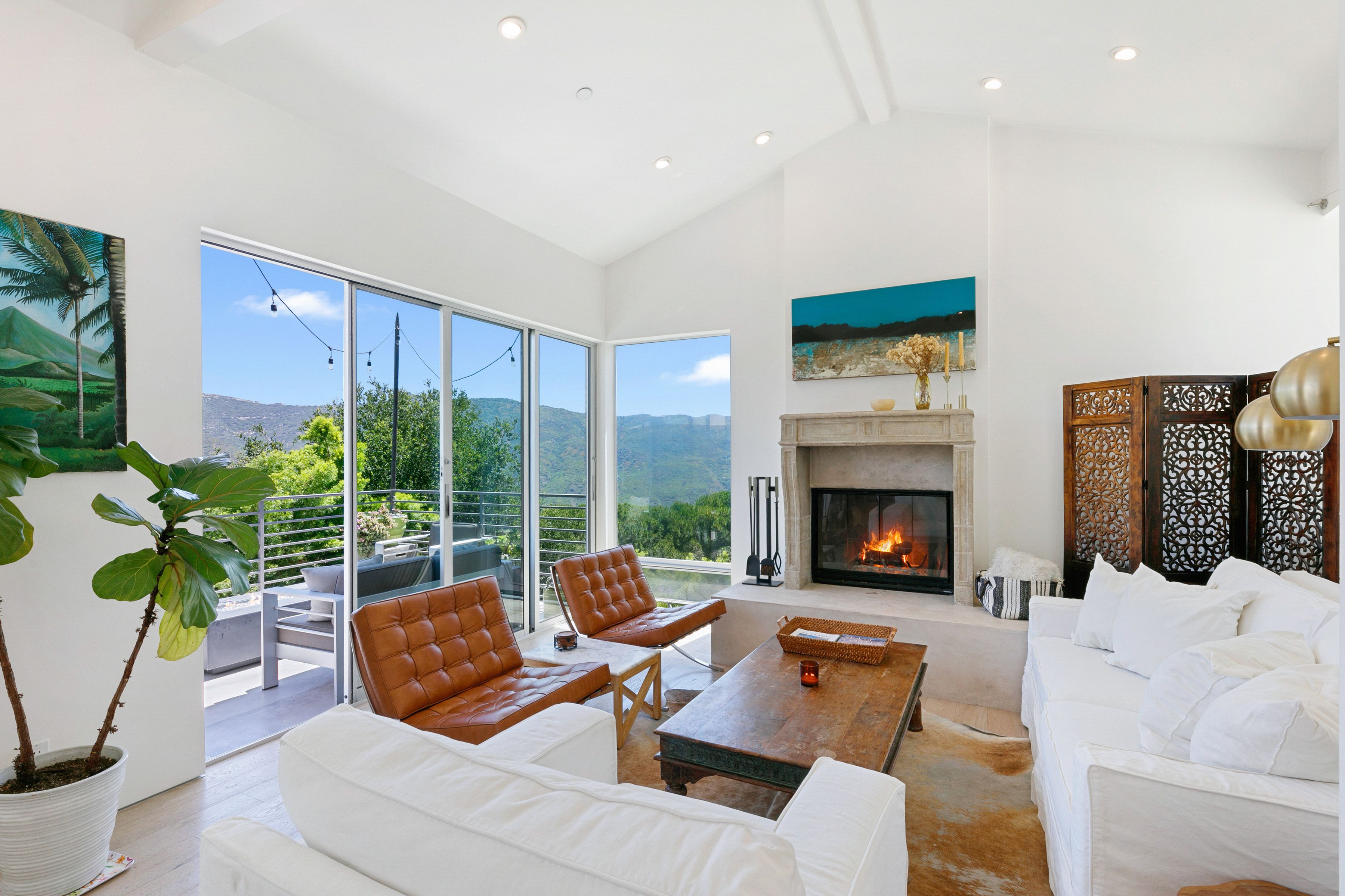  2028   Corral Canyon Road - 物件實景