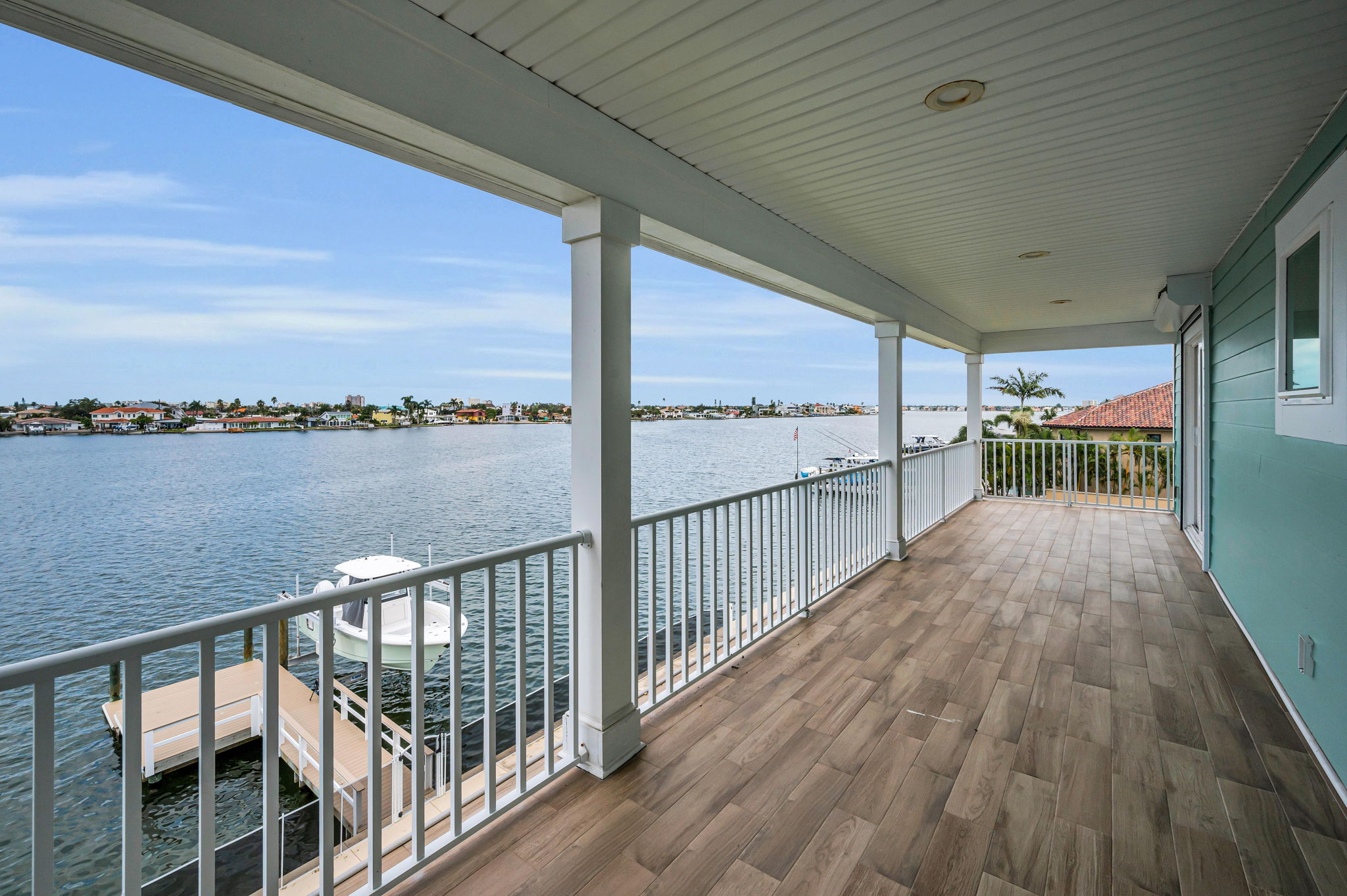 St Pete Beach, Florida, 33706, United States, 5 Bedrooms Bedrooms, ,4 BathroomsBathrooms,Residential,For Sale,1978824