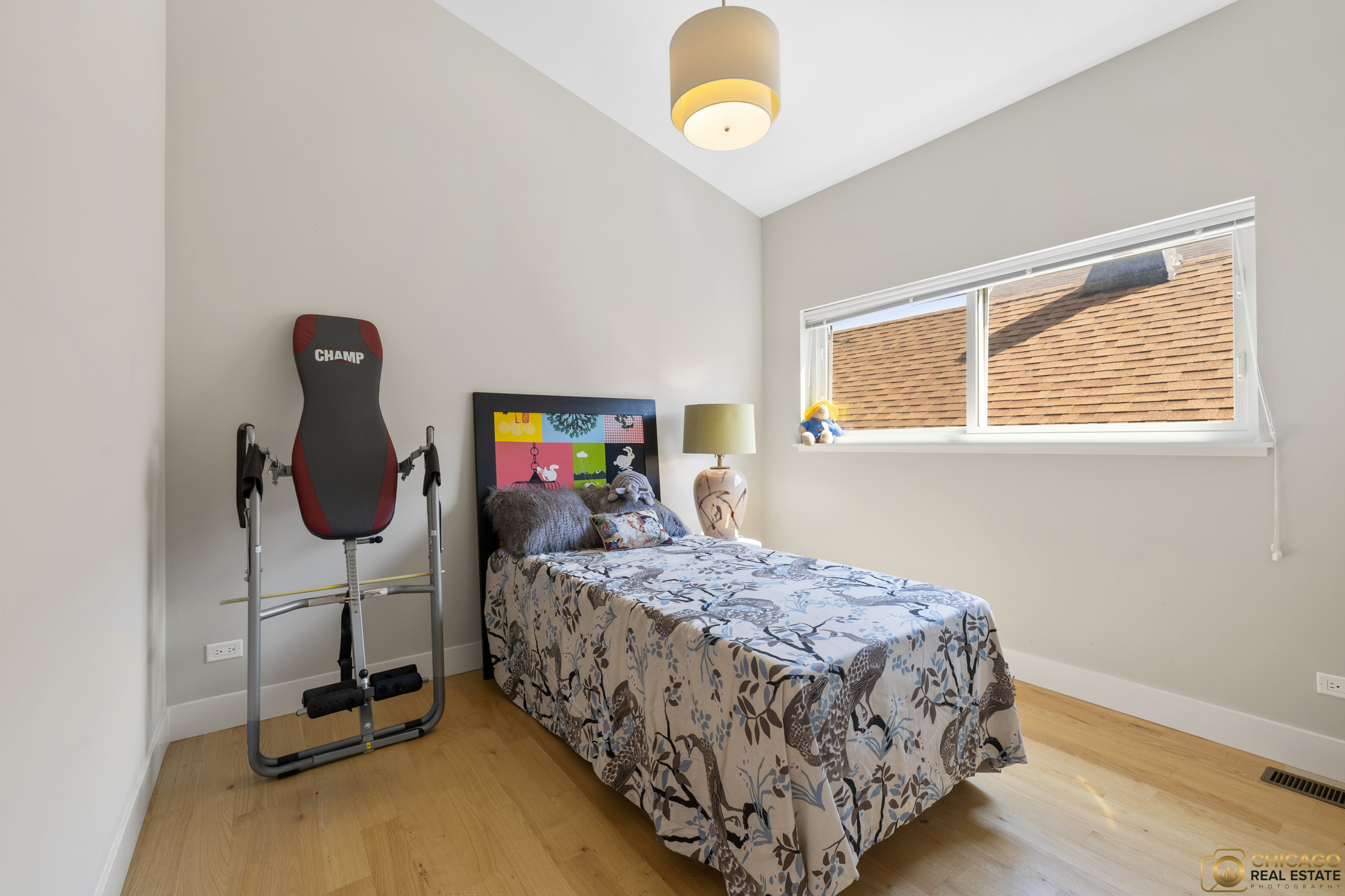 Chicago, Illinois, 60608, United States, 4 Bedrooms Bedrooms, ,4 BathroomsBathrooms,Residential,For Sale,1914075