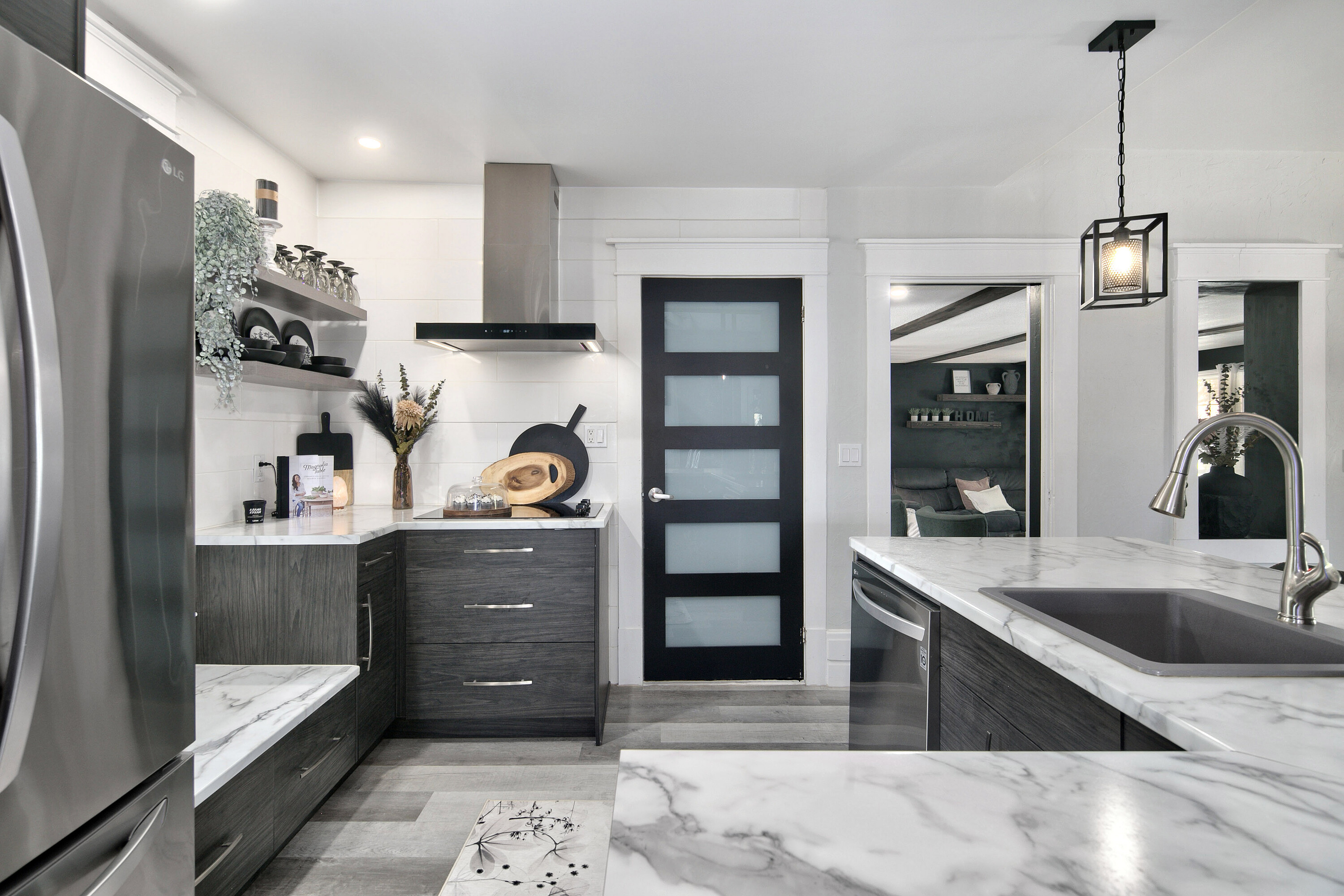  Charming Century Home - 物件實景