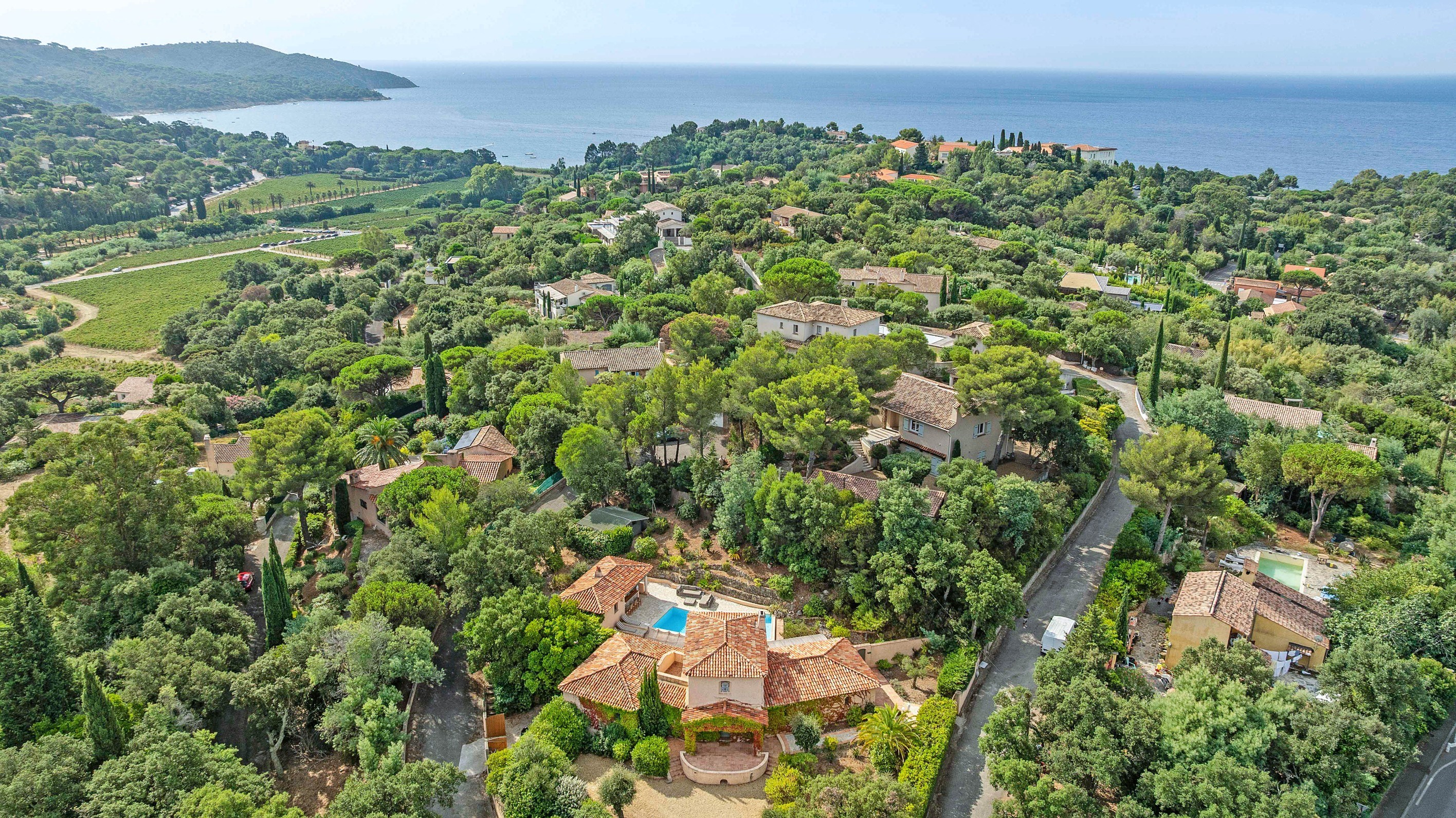  Provençal villa with heated pool for sale in La Croix-Valmer, near Gigaro - 物件實景