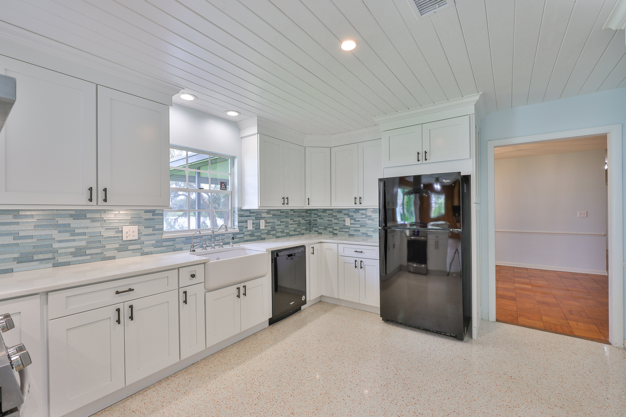 Dover, Florida, 33527, United States, 3 Bedrooms Bedrooms, ,2 BathroomsBathrooms,Residential,For Sale,1983531