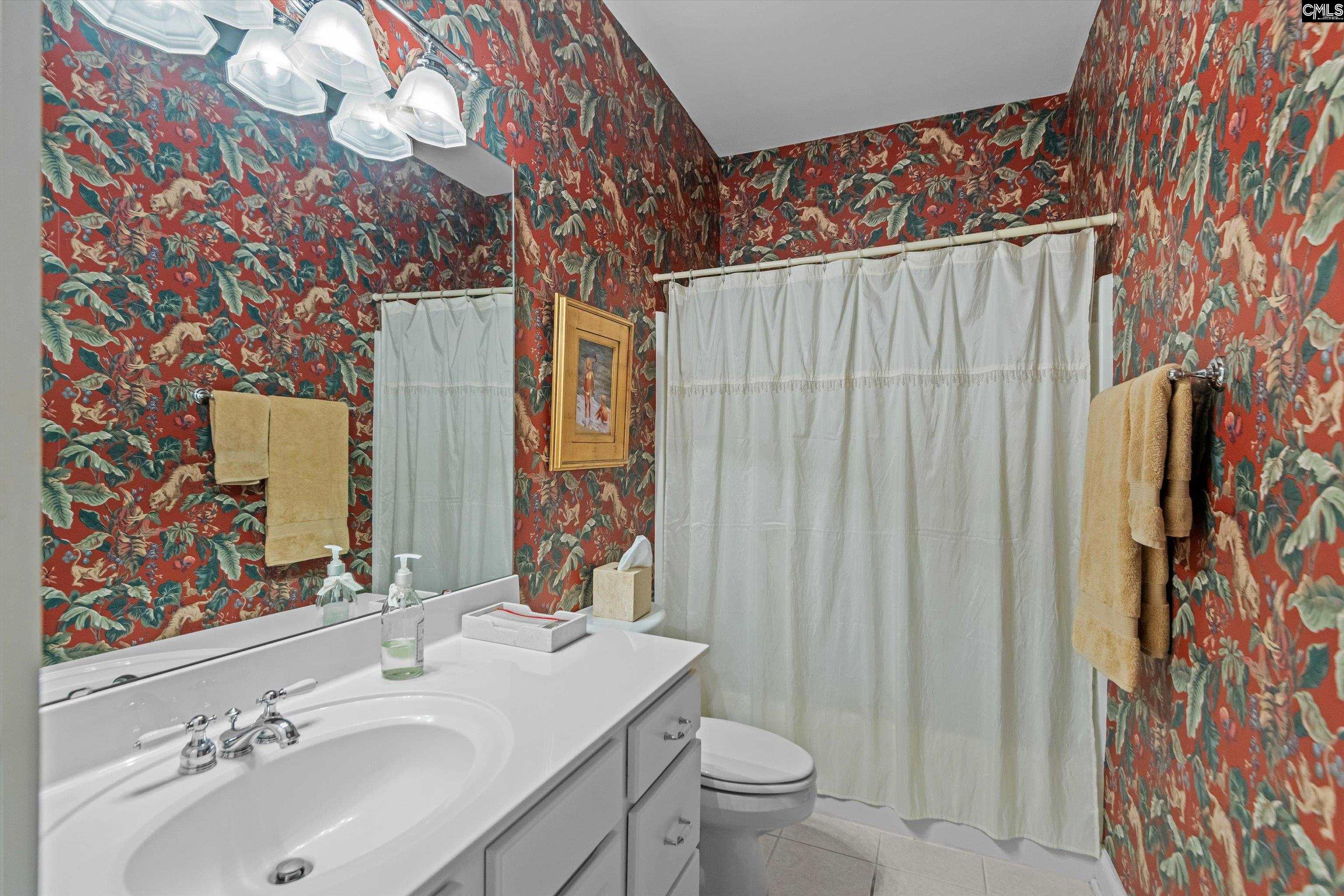Chapin, South Carolina, 29036, United States, 4 Bedrooms Bedrooms, ,5 BathroomsBathrooms,Residential,For Sale,1825790