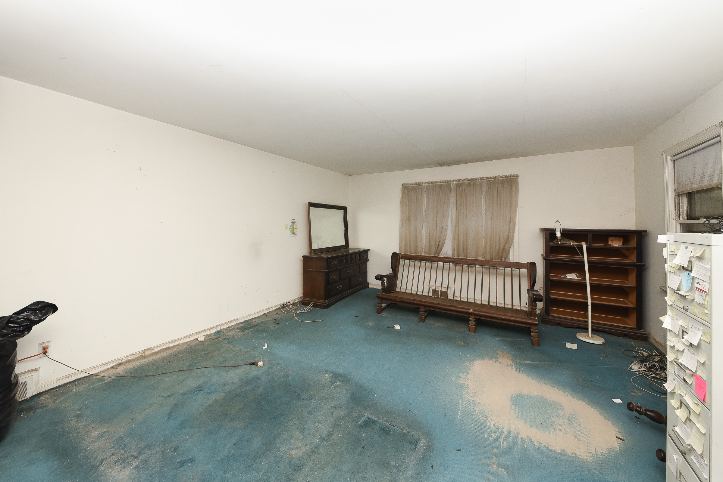 Yardley, Pennsylvania, 19067, United States, 4 Bedrooms Bedrooms, ,2 BathroomsBathrooms,Residential,For Sale,1985667