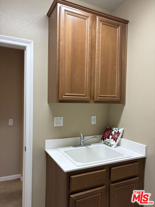 Palmdale, California, 93551, United States, 5 Bedrooms Bedrooms, ,4 BathroomsBathrooms,Residential,For Sale,2001552