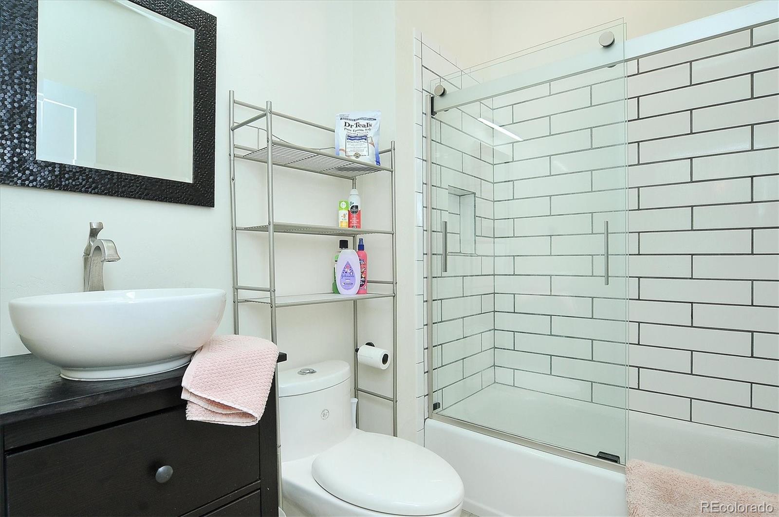 Salida, Colorado, 81201, United States, 3 Bedrooms Bedrooms, ,1 BathroomBathrooms,Residential,For Sale,1921932