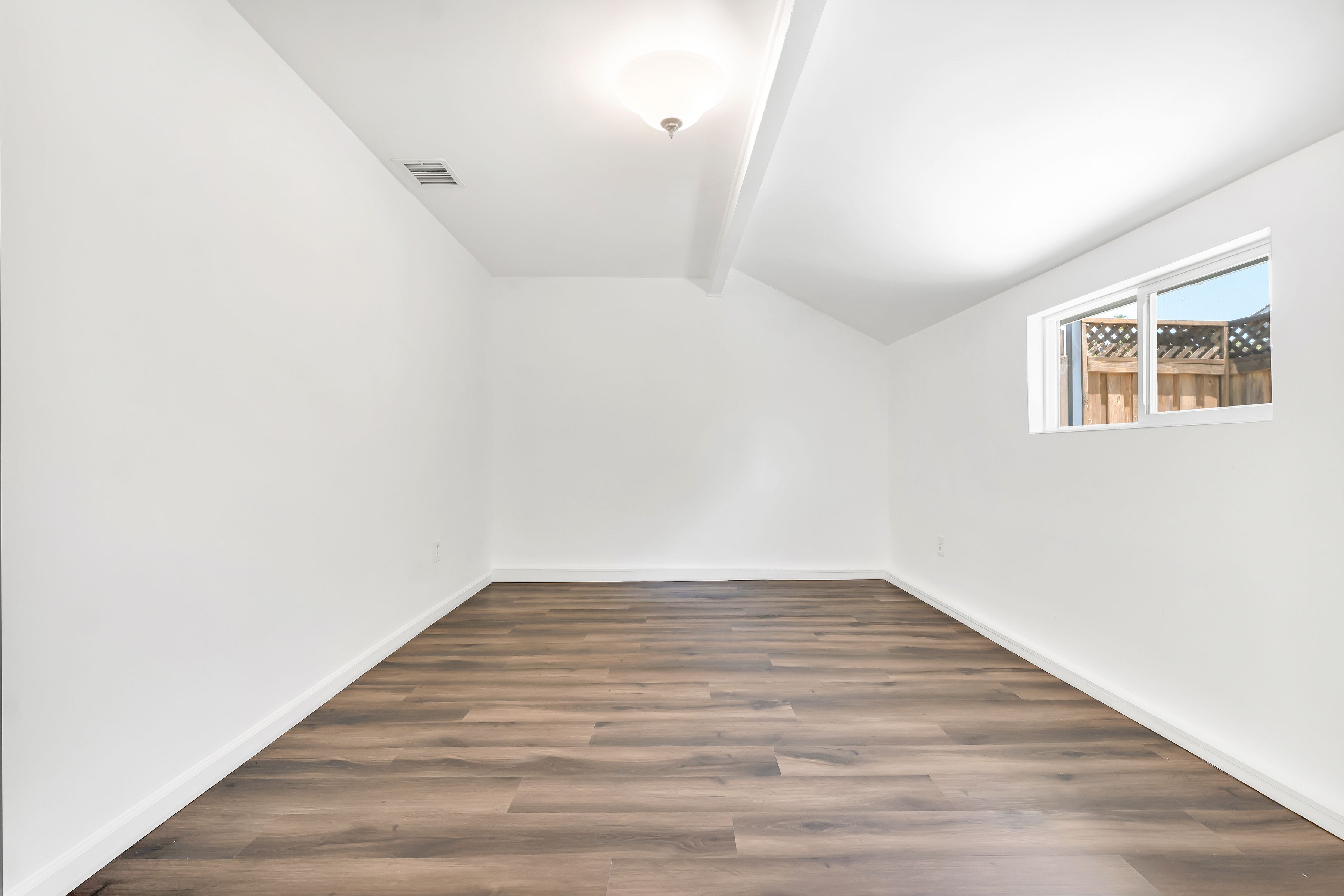  Timeless Charm in Winnetka - 物件實景
