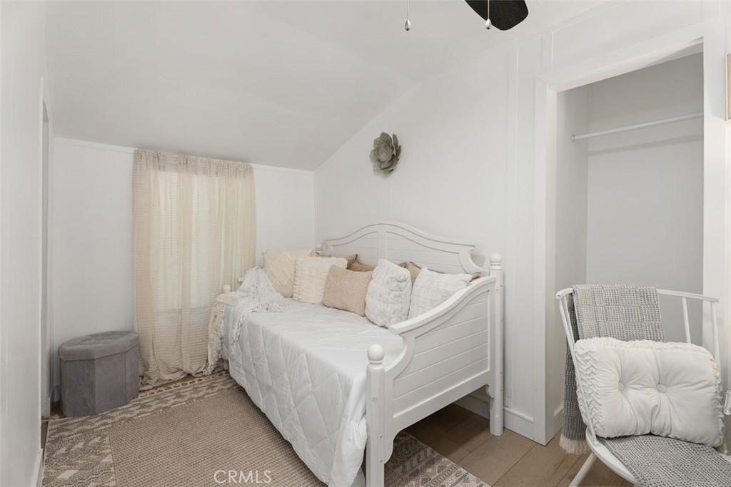 Santa Ana, California, 92701, United States, ,Residential,For Sale,1849845