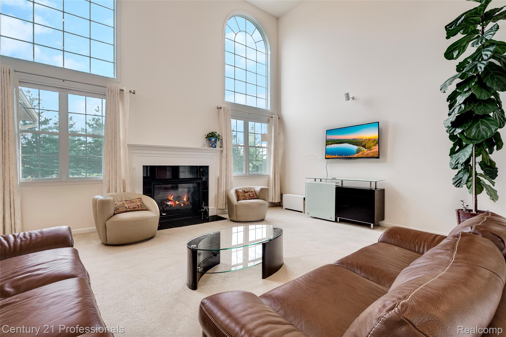 Novi, Michigan, 48374, United States, 4 Bedrooms Bedrooms, ,5 BathroomsBathrooms,Residential,For Sale,1904445
