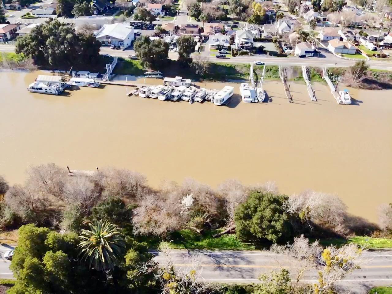 Walnut Grove, California, 95690, United States, 6 Bedrooms Bedrooms, ,4 BathroomsBathrooms,Residential,For Sale,2008796