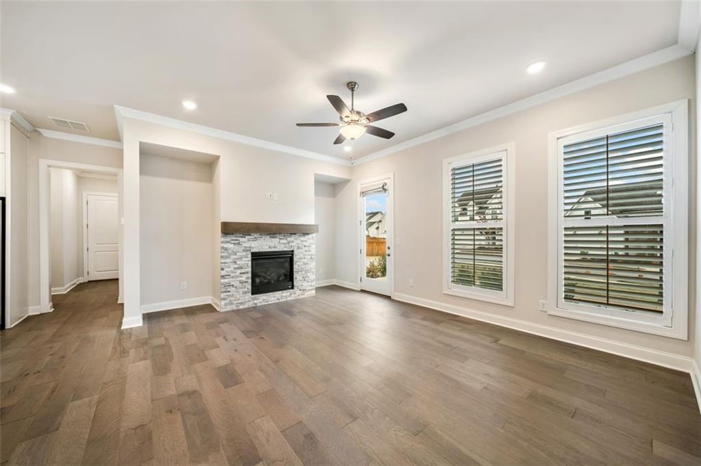 Canton, Georgia, 30115, United States, 4 Bedrooms Bedrooms, ,4 BathroomsBathrooms,Residential,For Sale,1866443