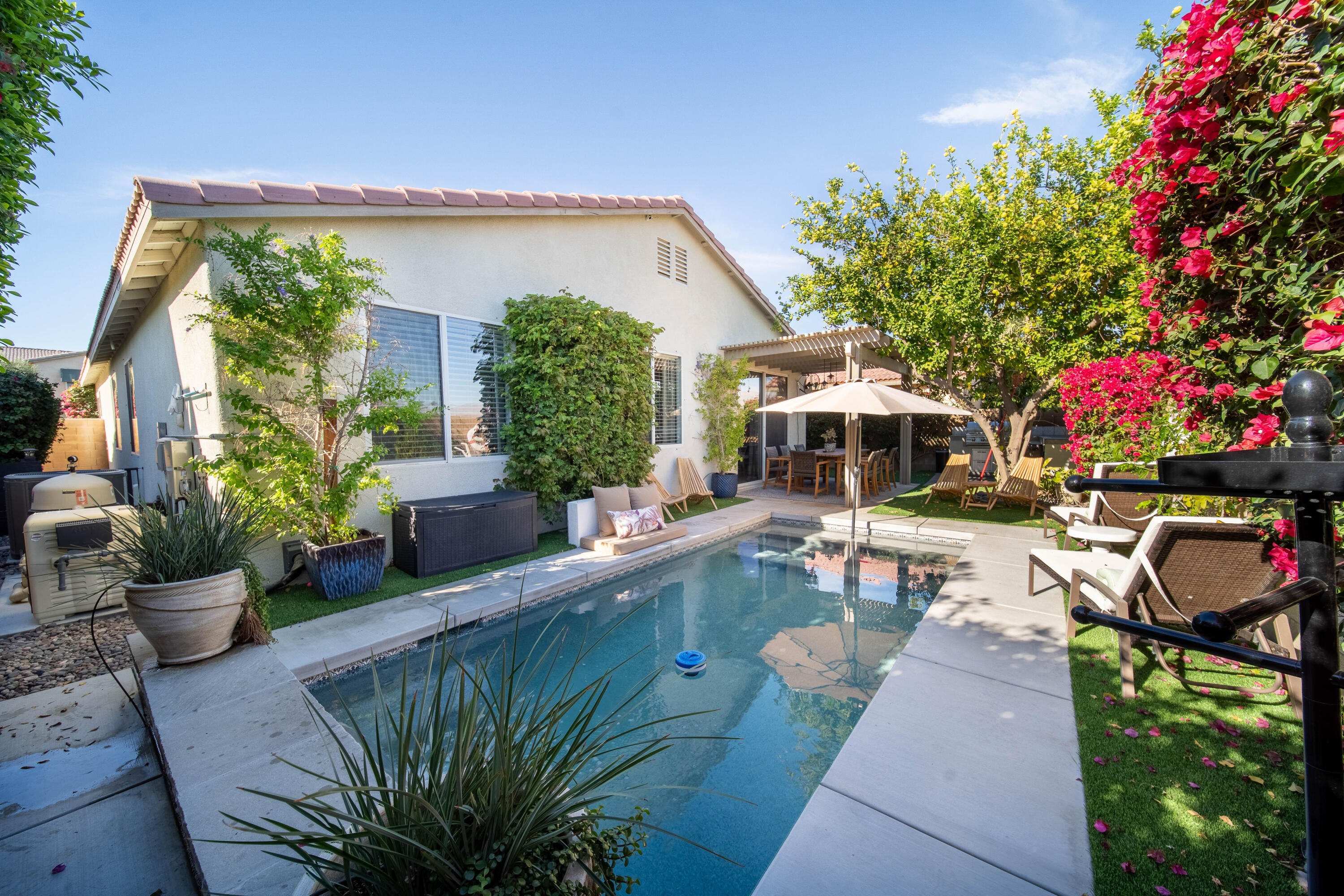 Indio, California, 92201, United States, 3 Bedrooms Bedrooms, ,Residential,For Sale,2006567